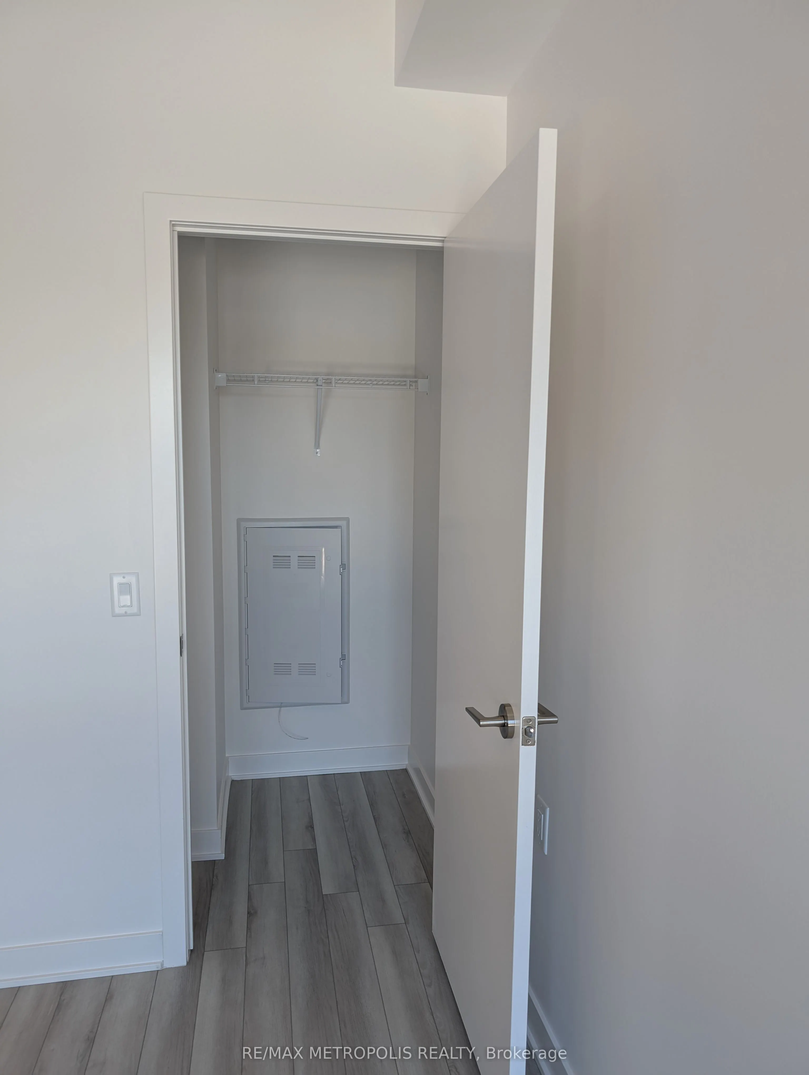 55 Clarington Boulevard, #207