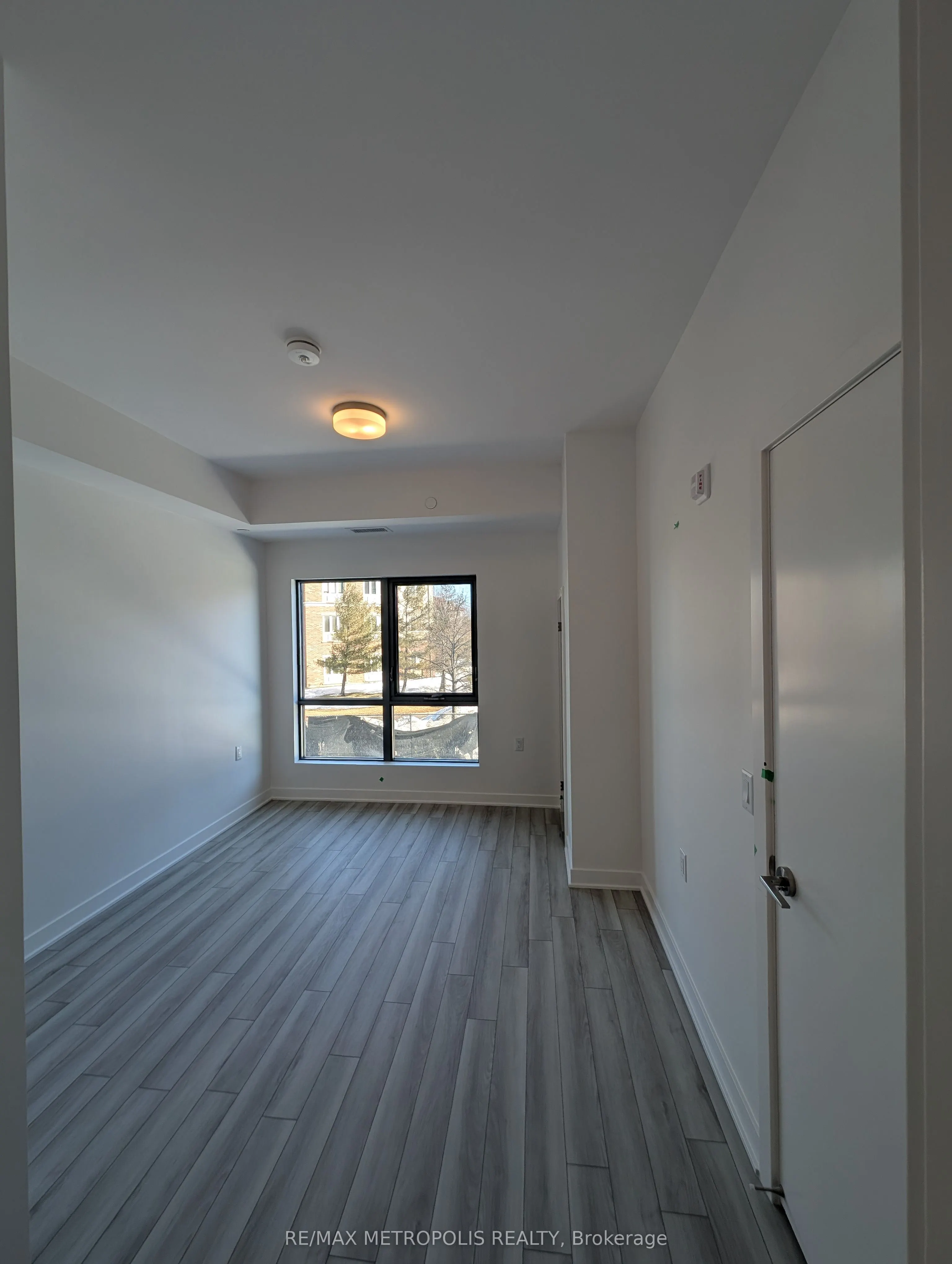 55 Clarington Boulevard, #207
