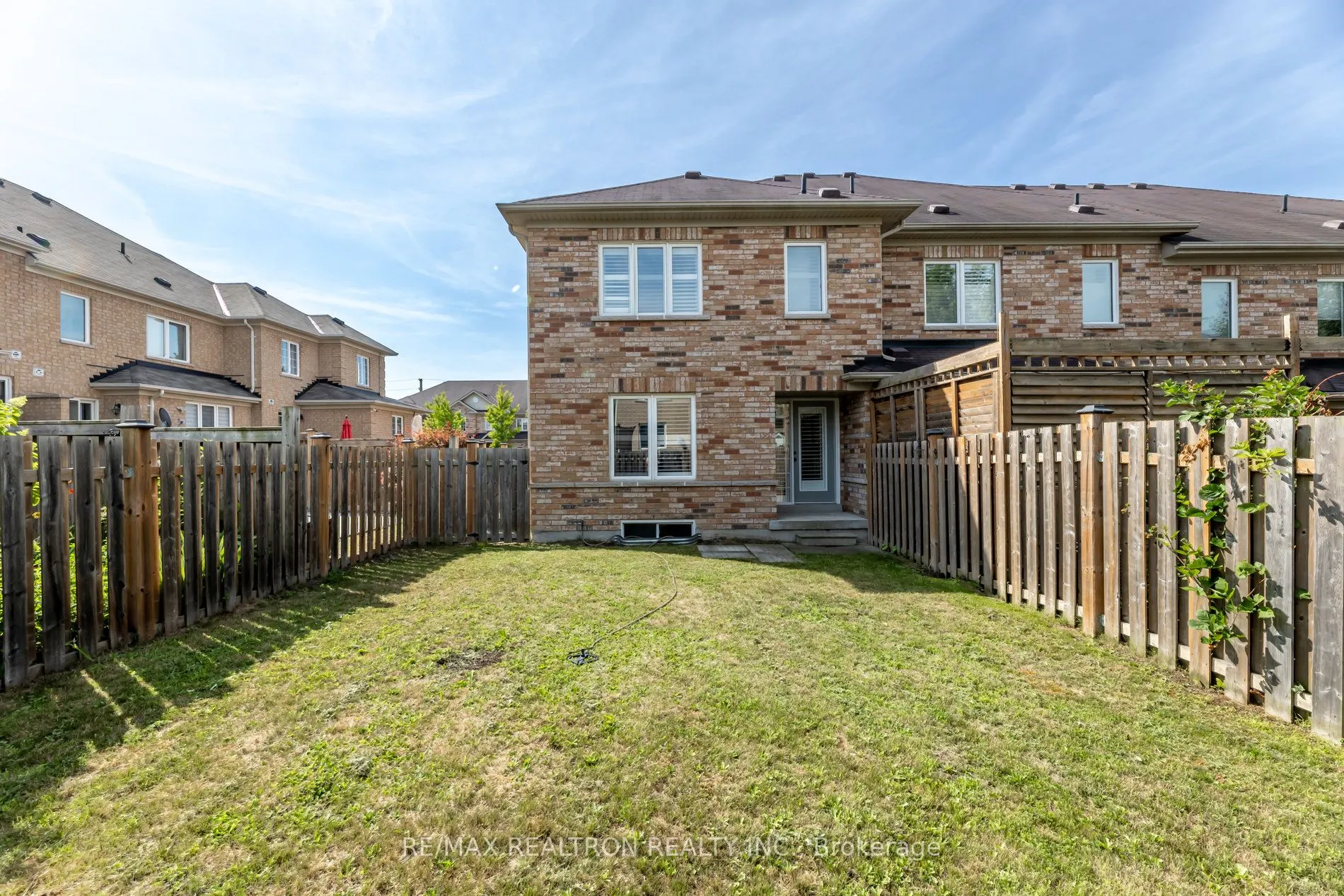 18 Summerside Avenue