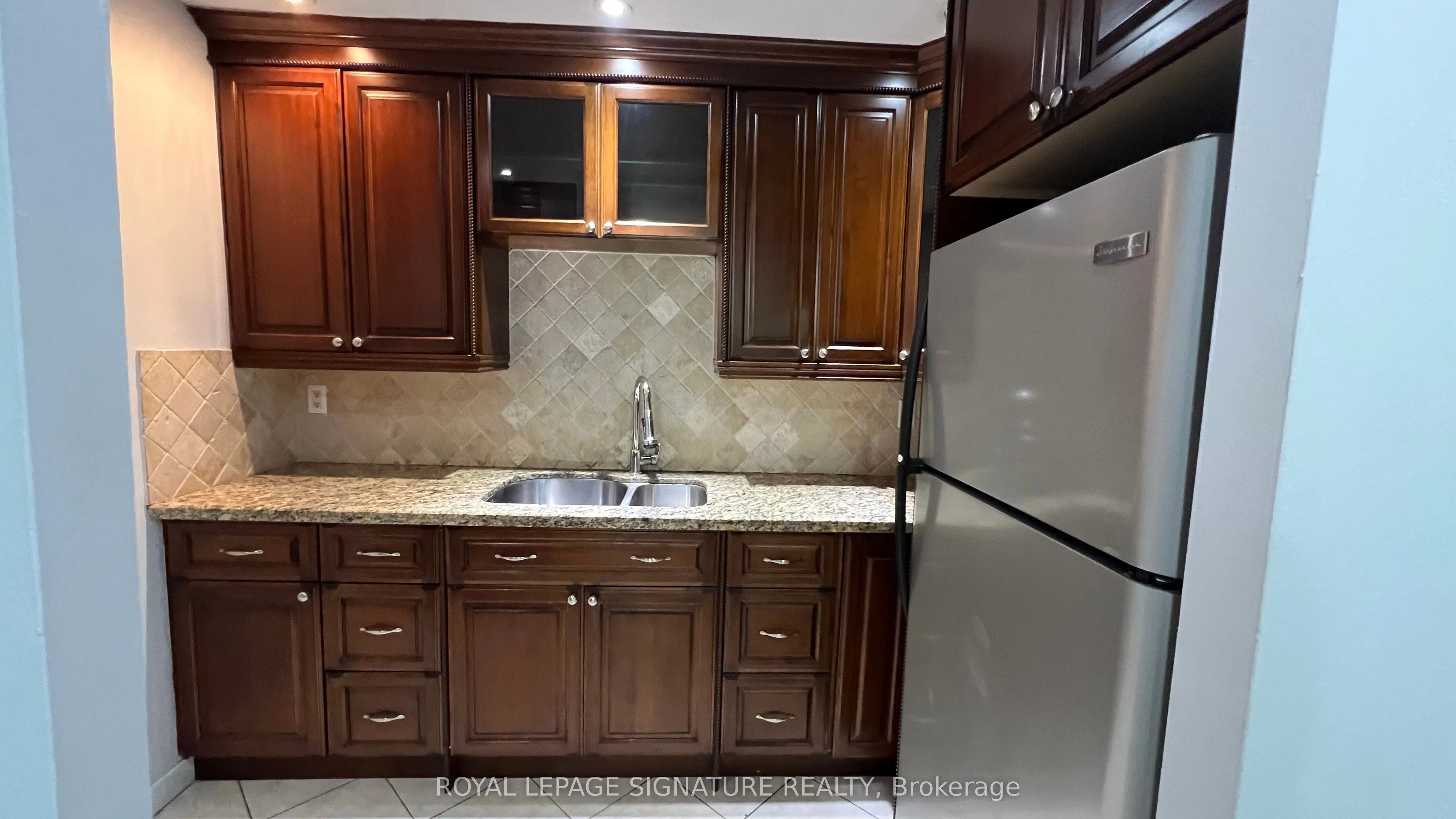 4064 Lawrence Avenue E, #309
