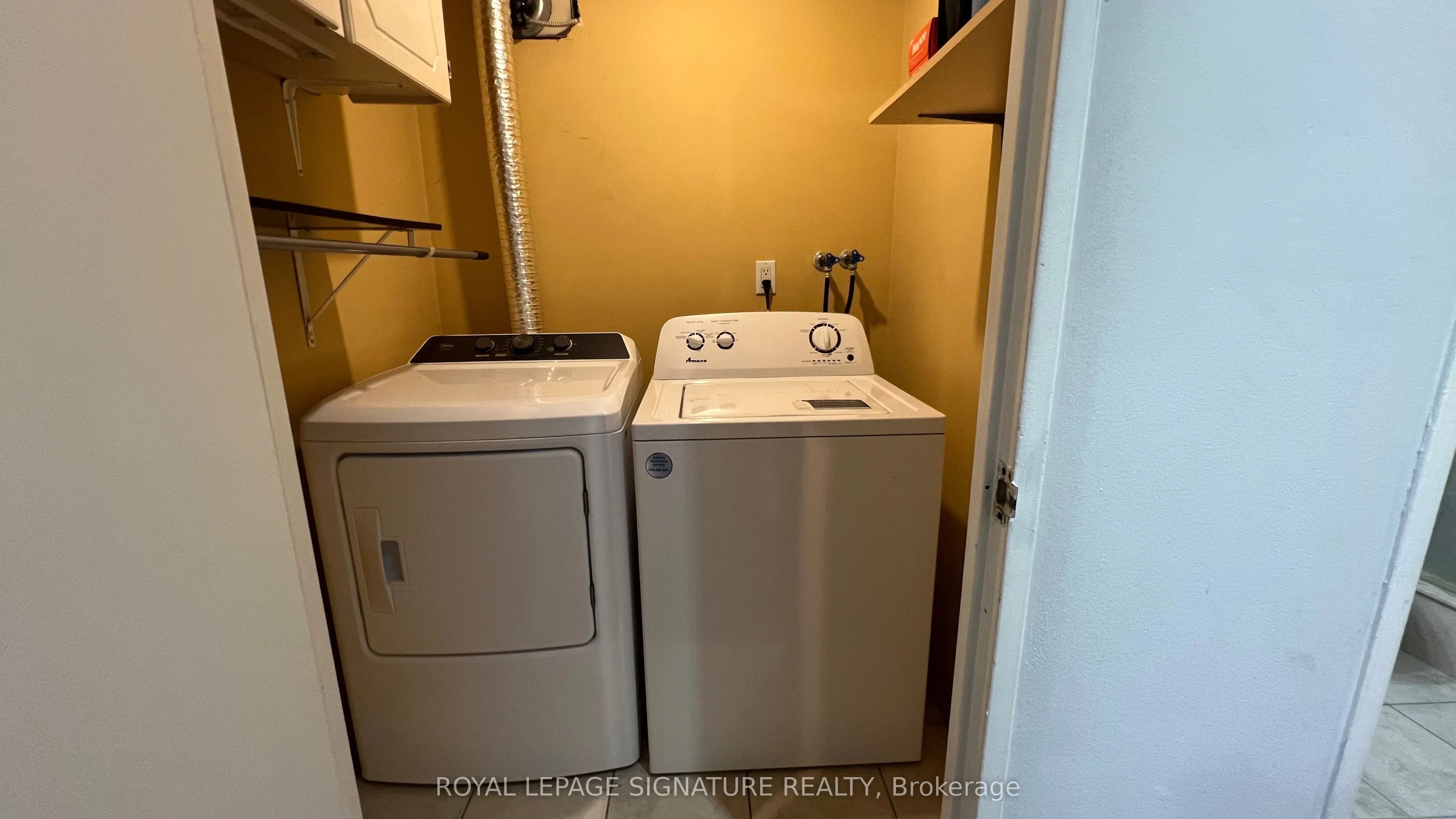4064 Lawrence Avenue E, #309
