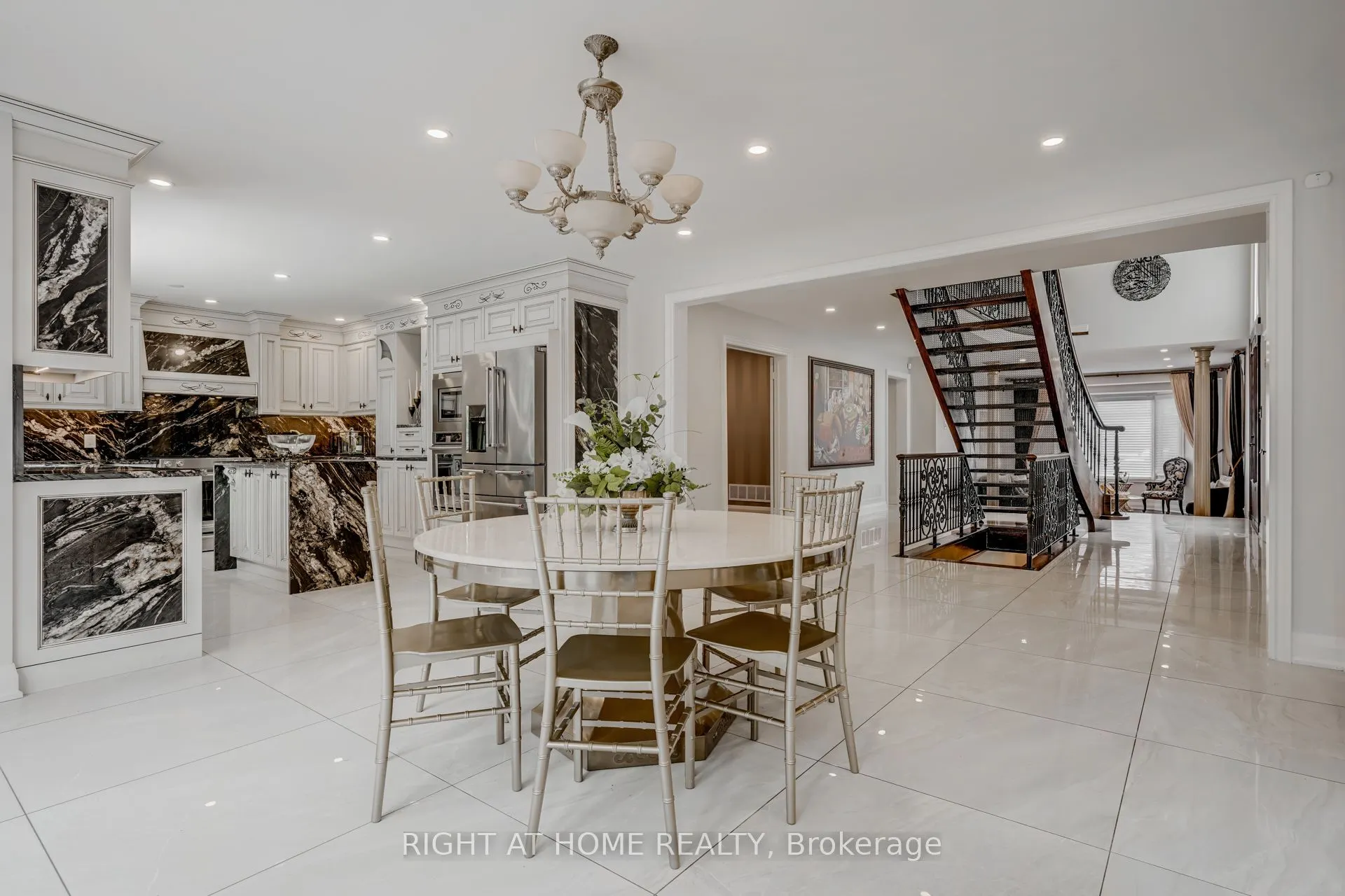 35 Sayor Drive
