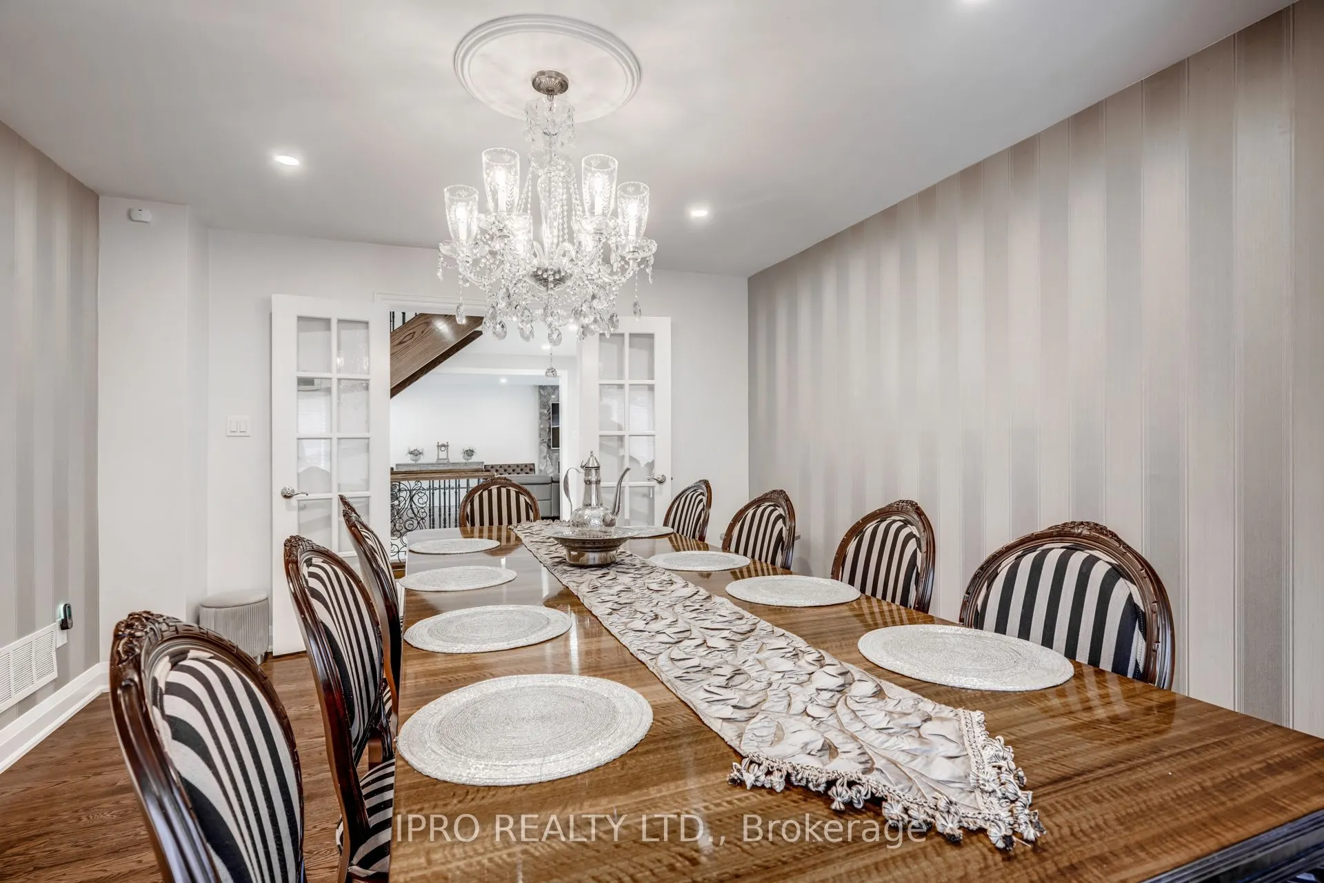 35 Sayor Drive