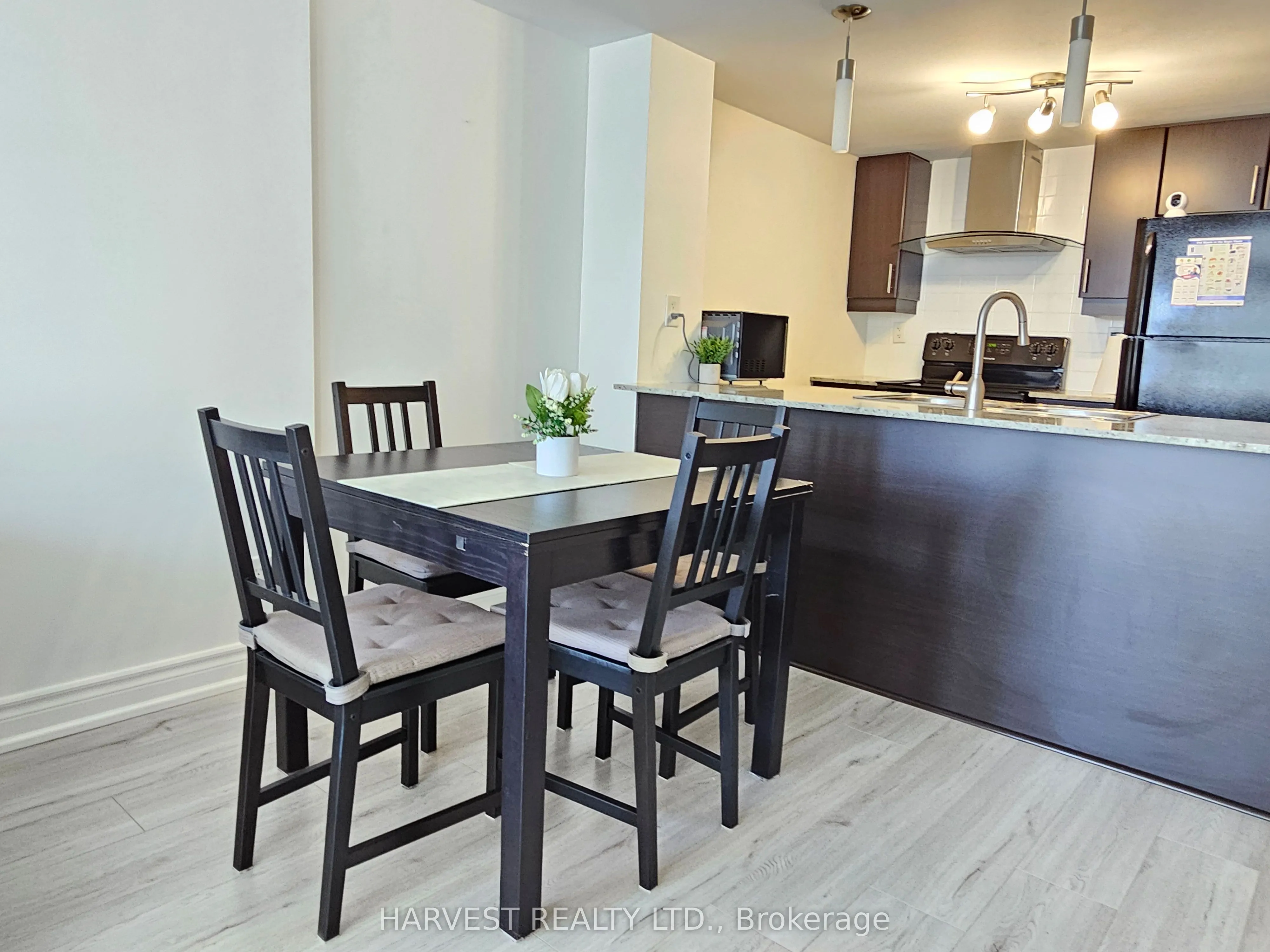 25 Town Centre Court, #1806