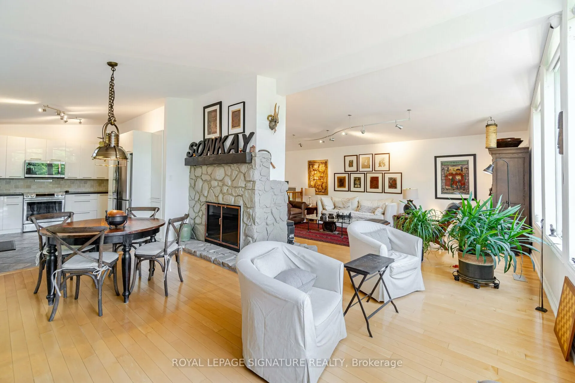 3225 Greenwood Road