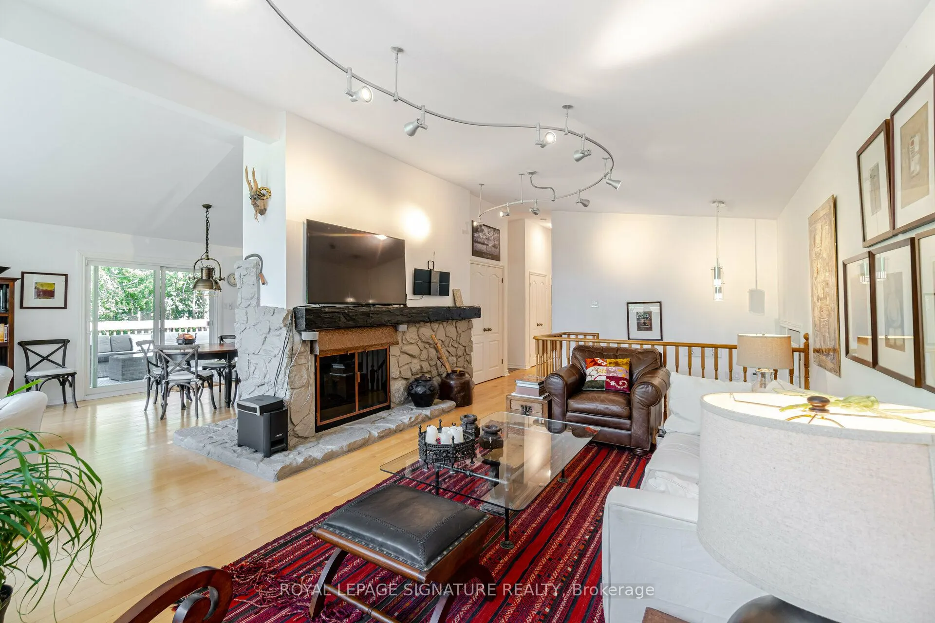 3225 Greenwood Road