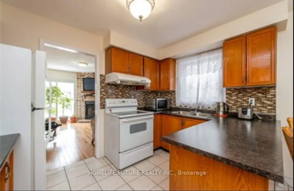 20 Goodall Drive, #Main