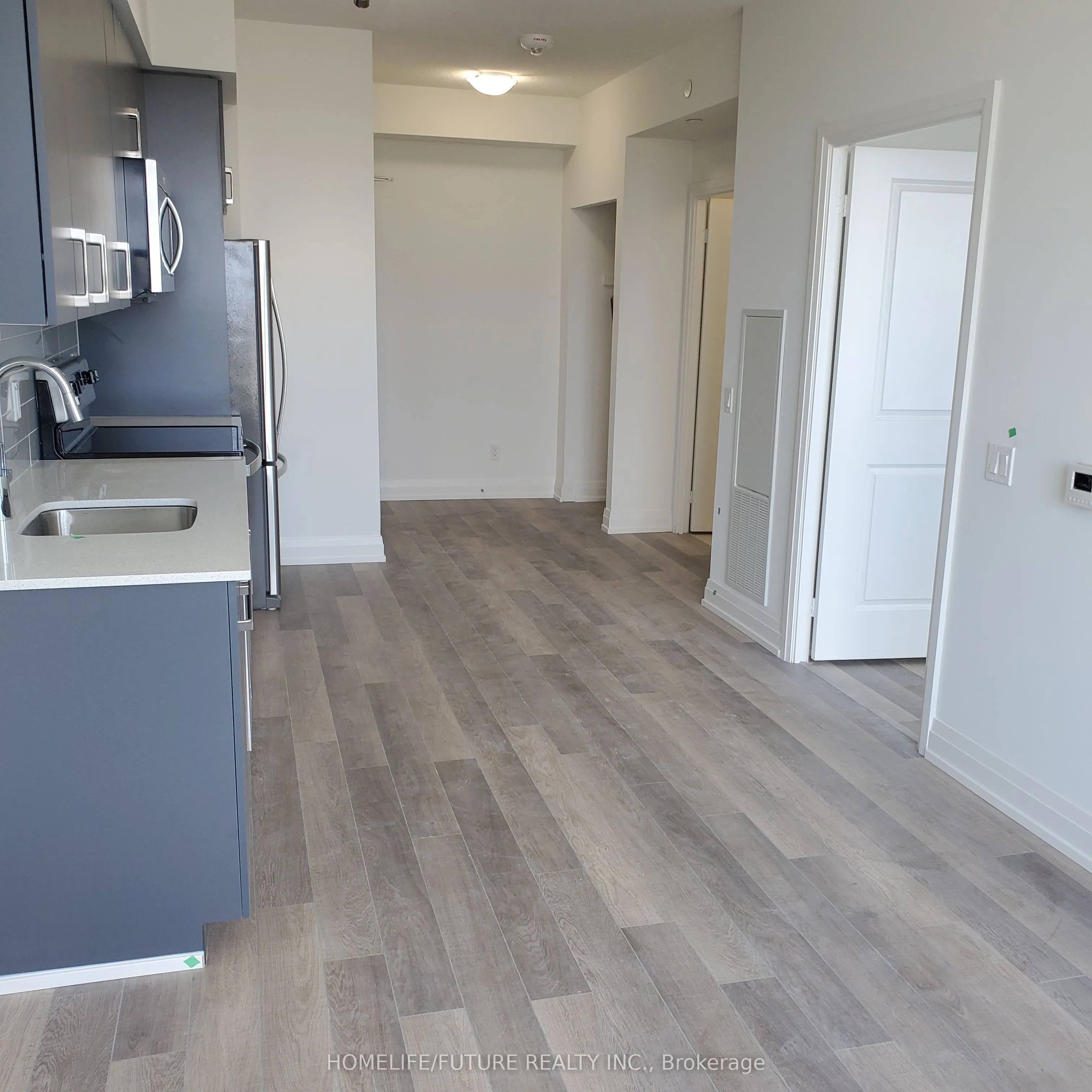 3121 Sheppard Avenue E, #1701