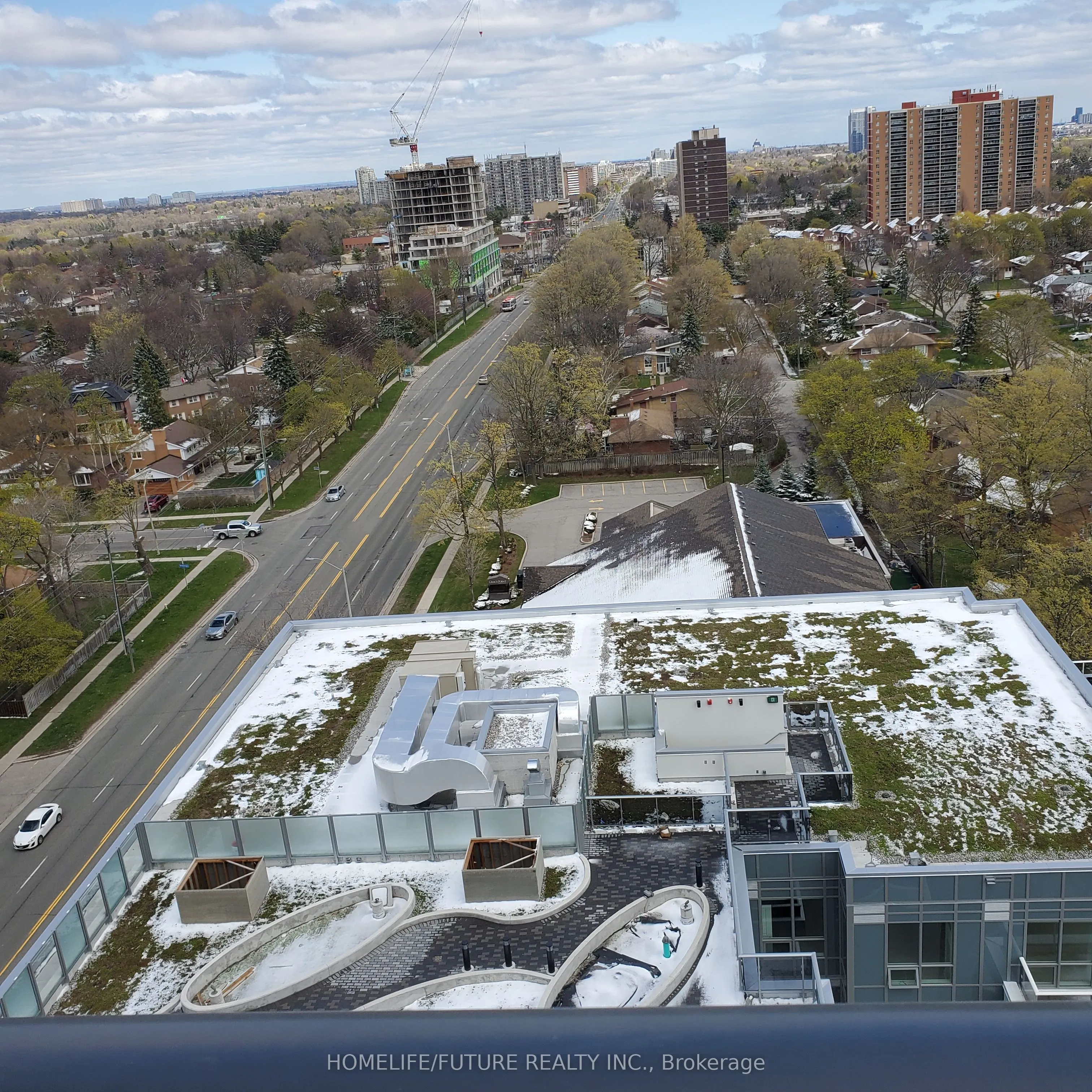 3121 Sheppard Avenue E, #1701