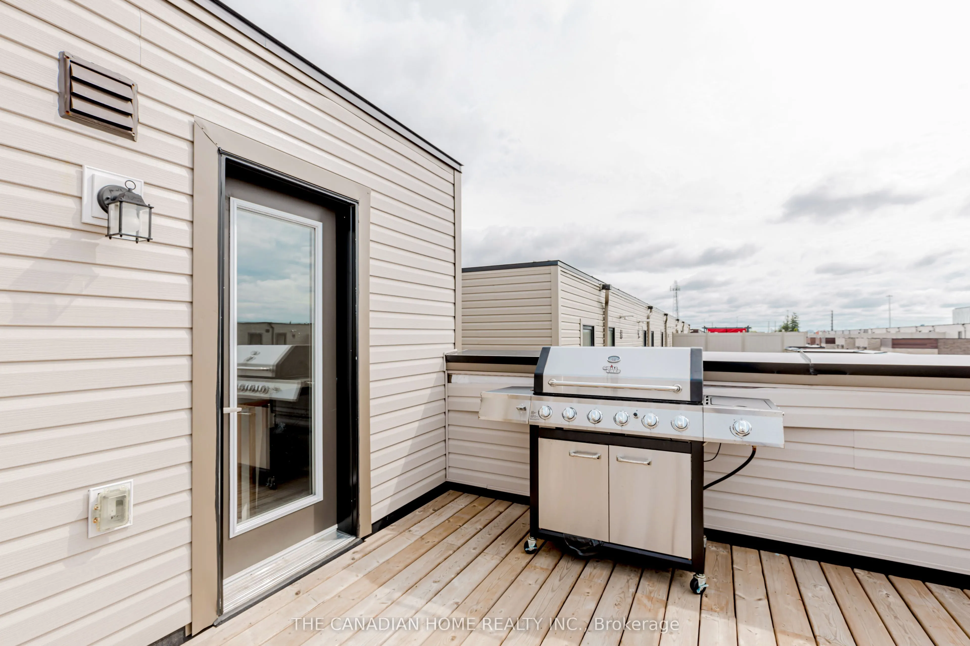 1865 Pickering Parkway, #1402