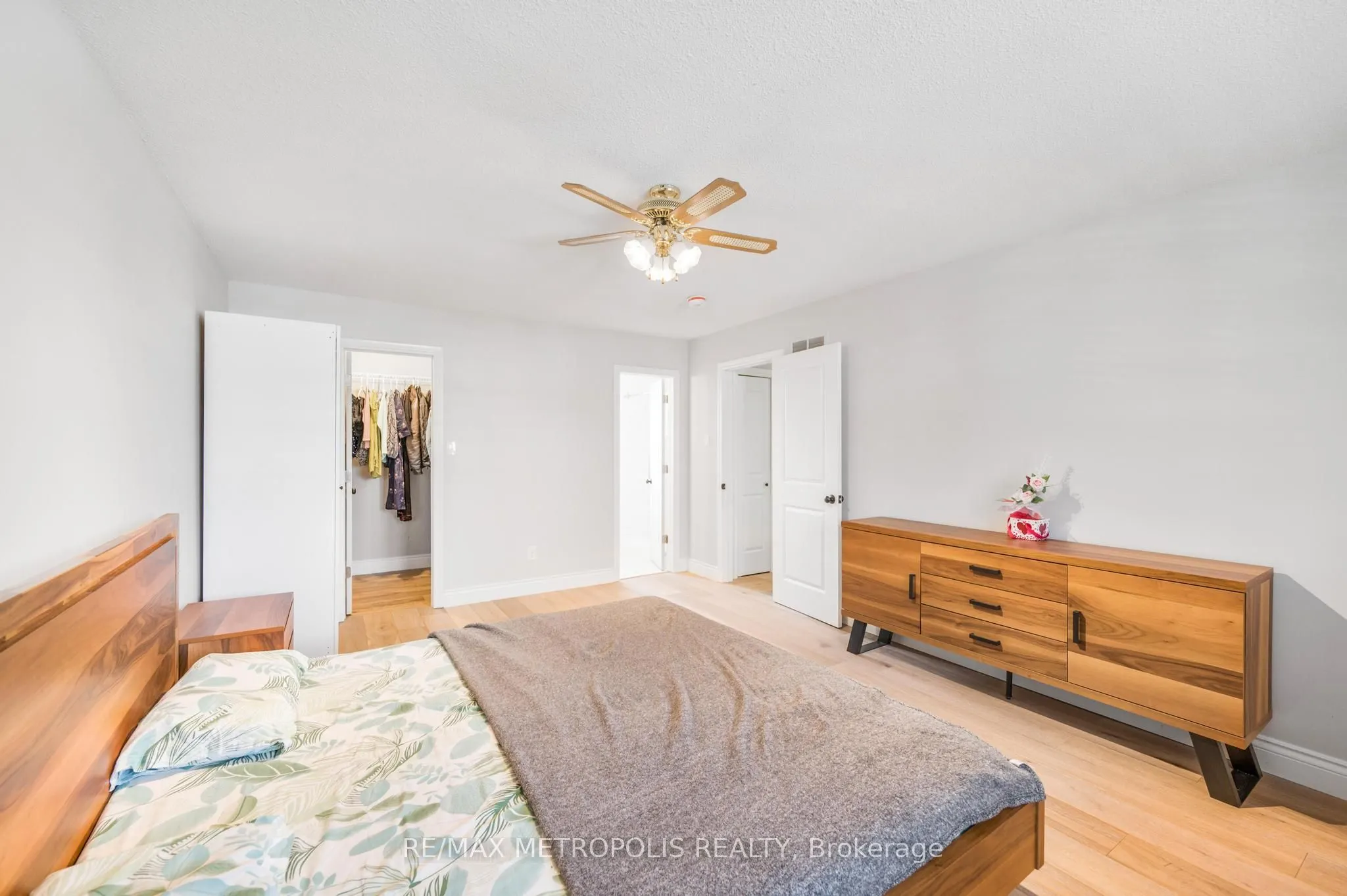 57 Calder Crescent, #Main
