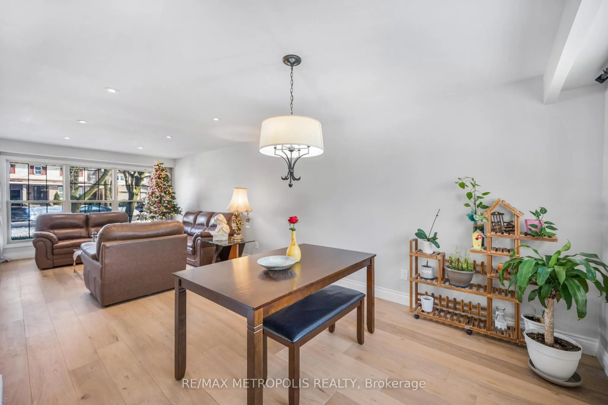 57 Calder Crescent, #Main