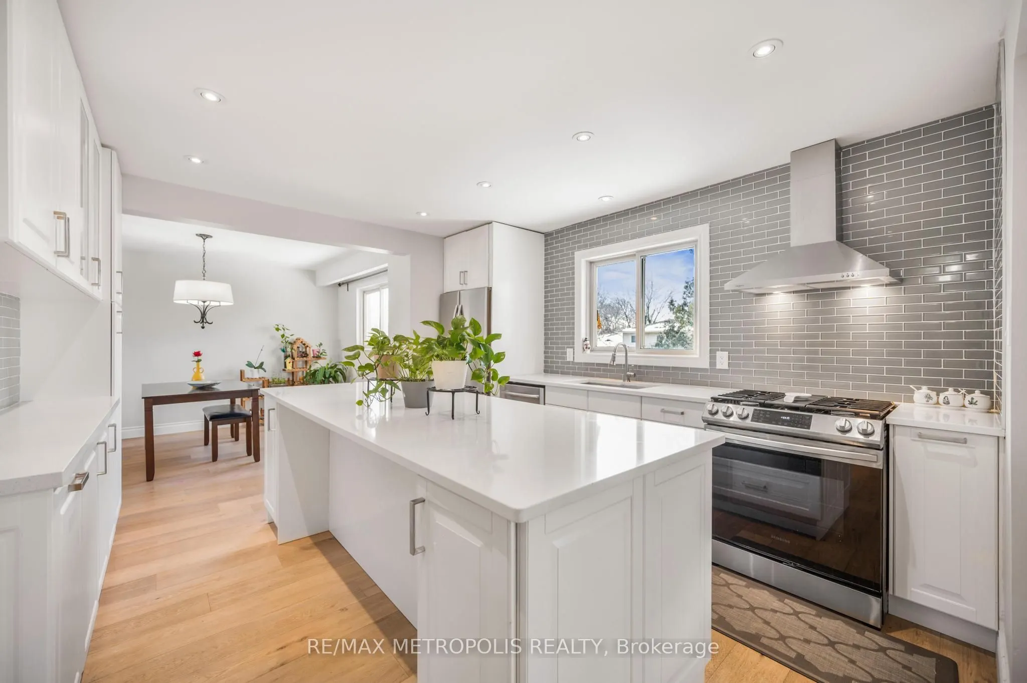 57 Calder Crescent, #Main