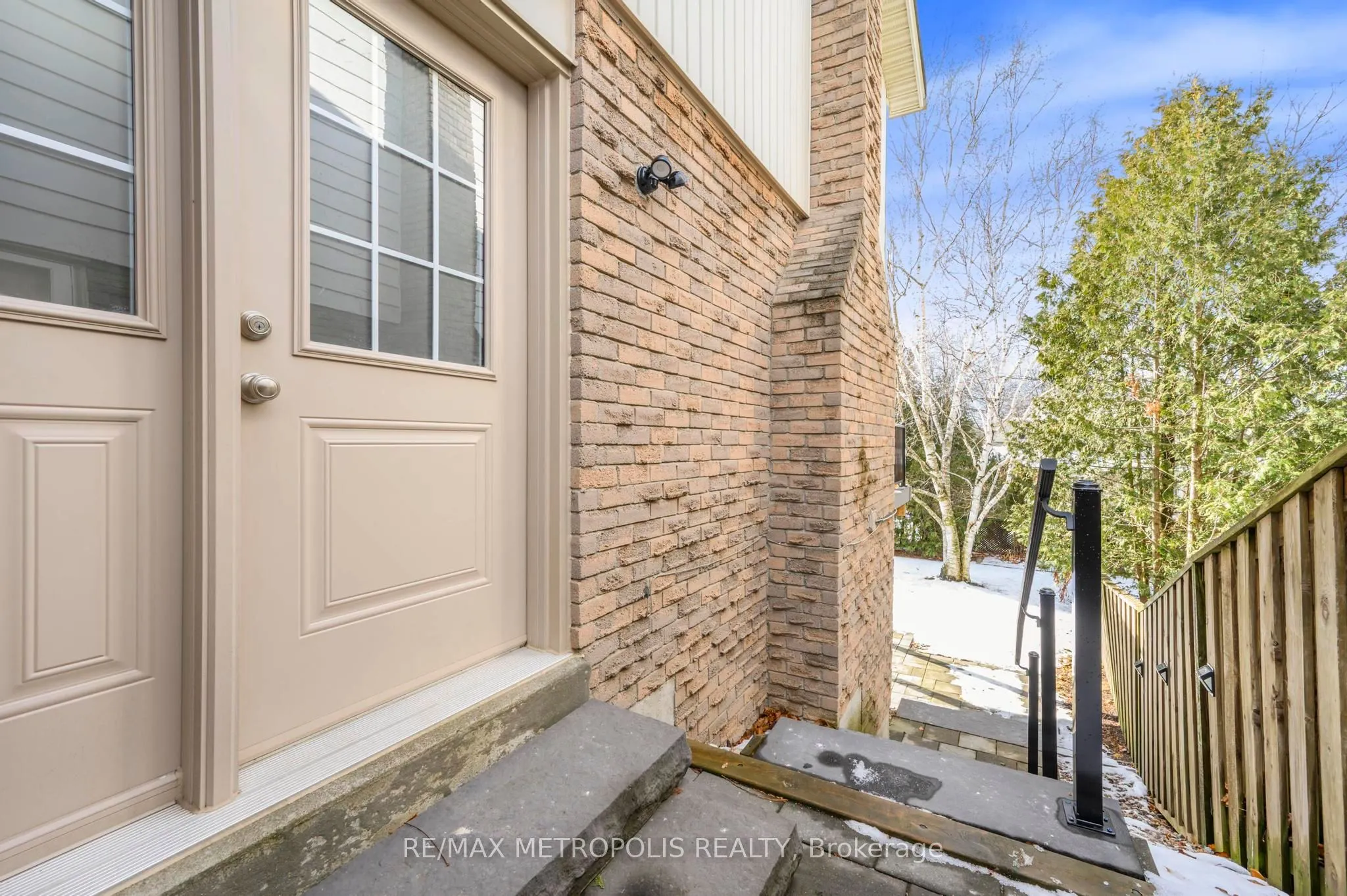 57 Calder Crescent, #Main
