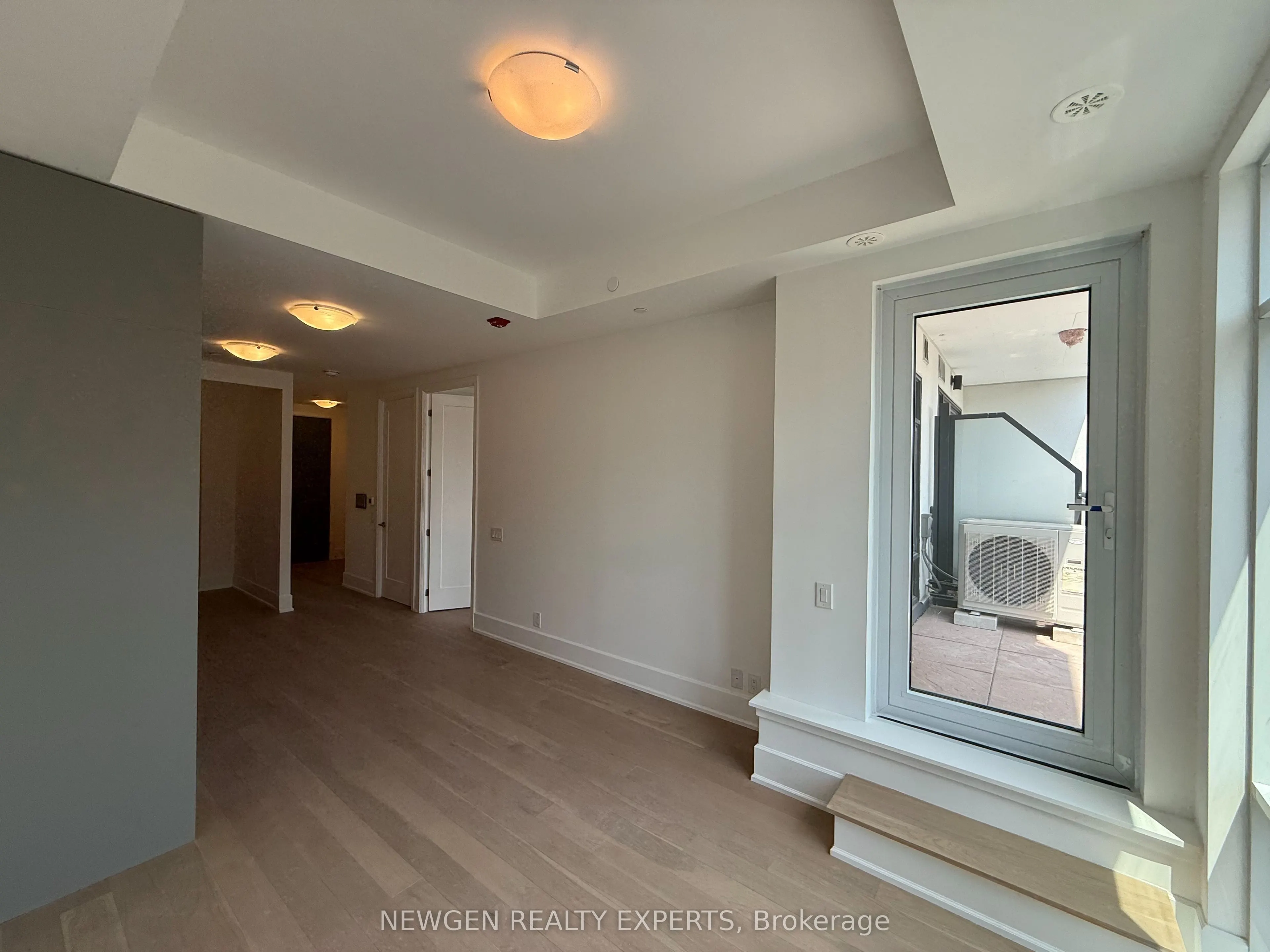 800 Broadview Avenue #404