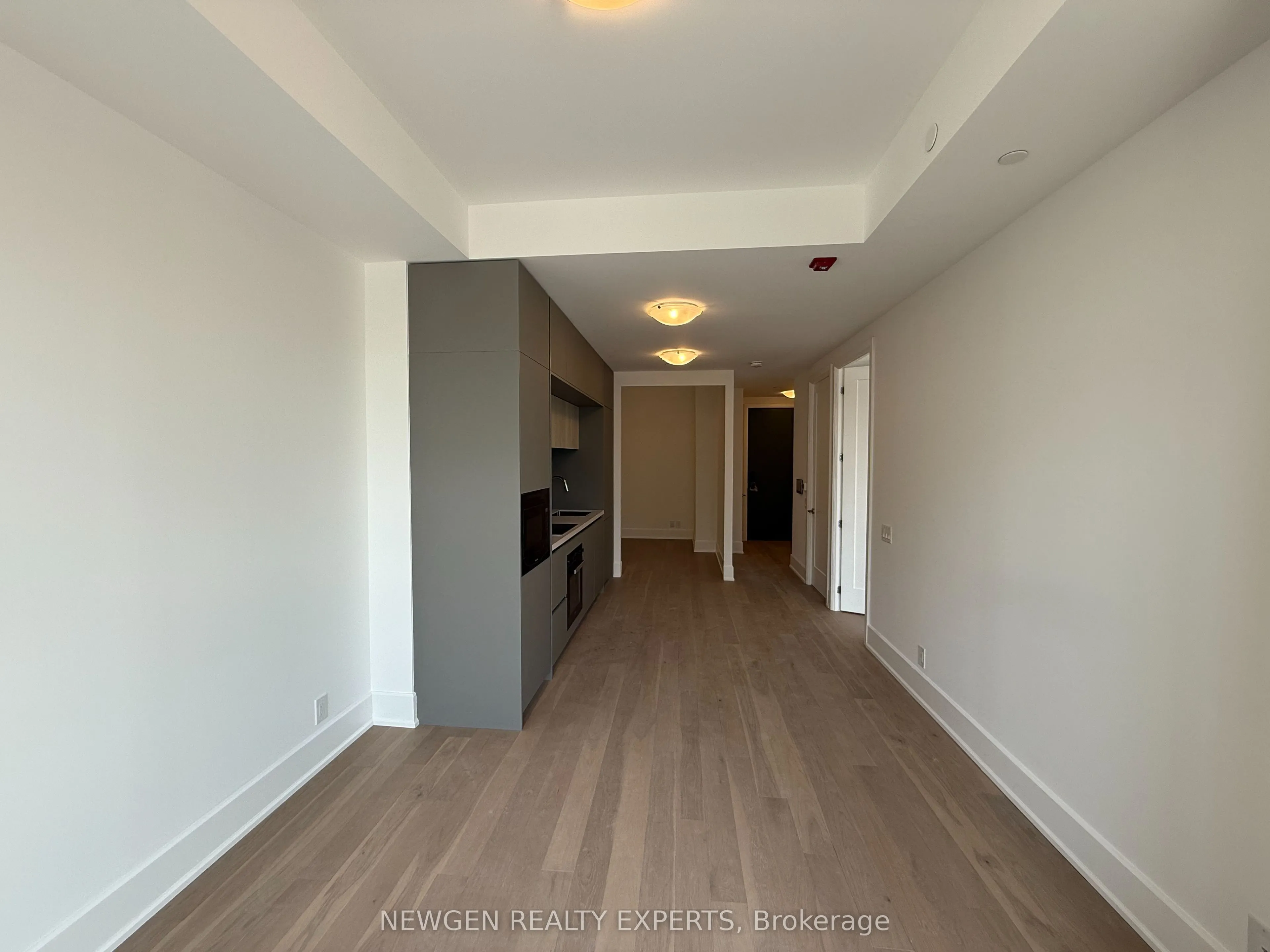 800 Broadview Avenue #404