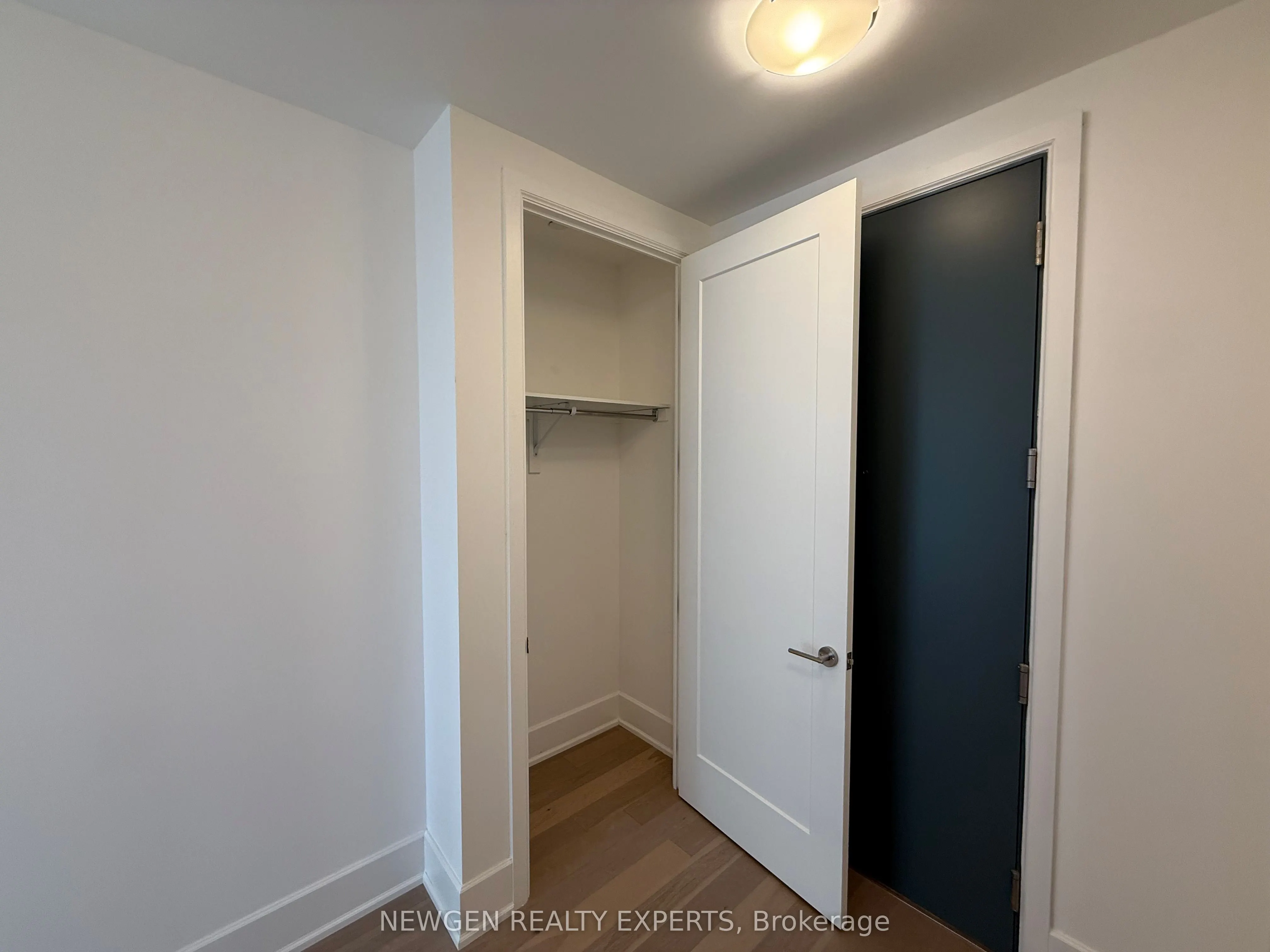 800 Broadview Avenue #404