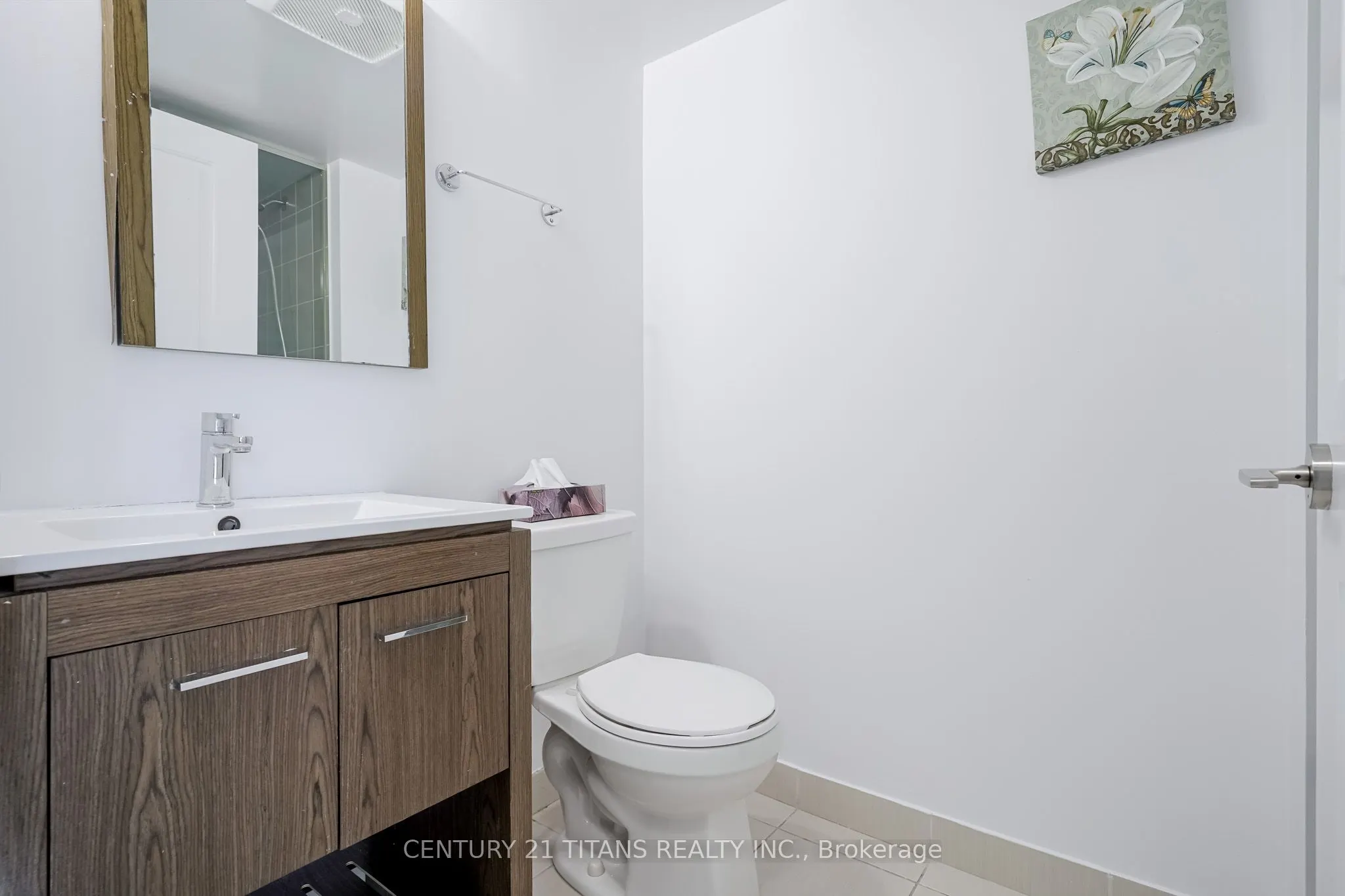 30 Meadowglen Place, #203