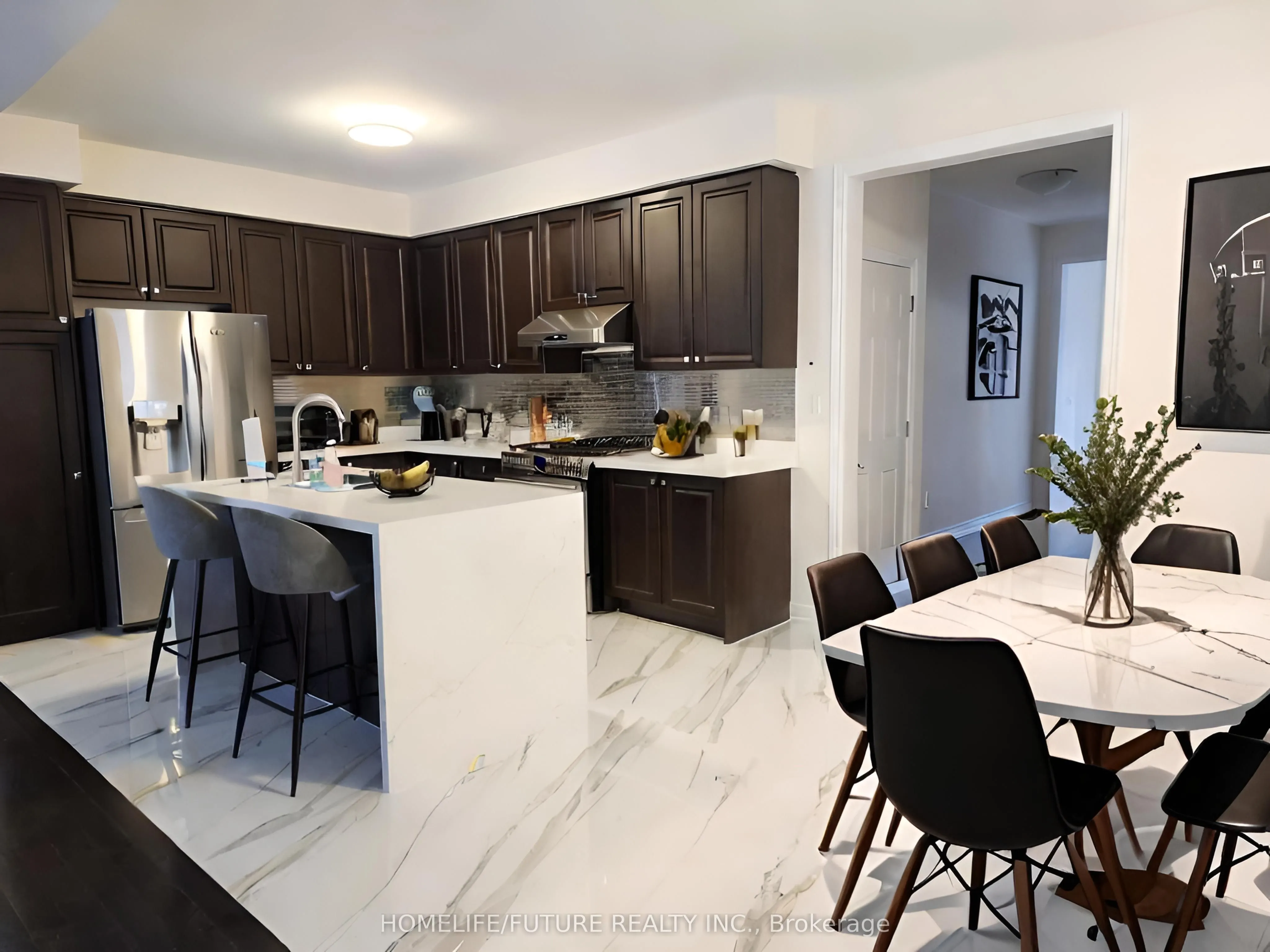 2426 Hibiscus Drive