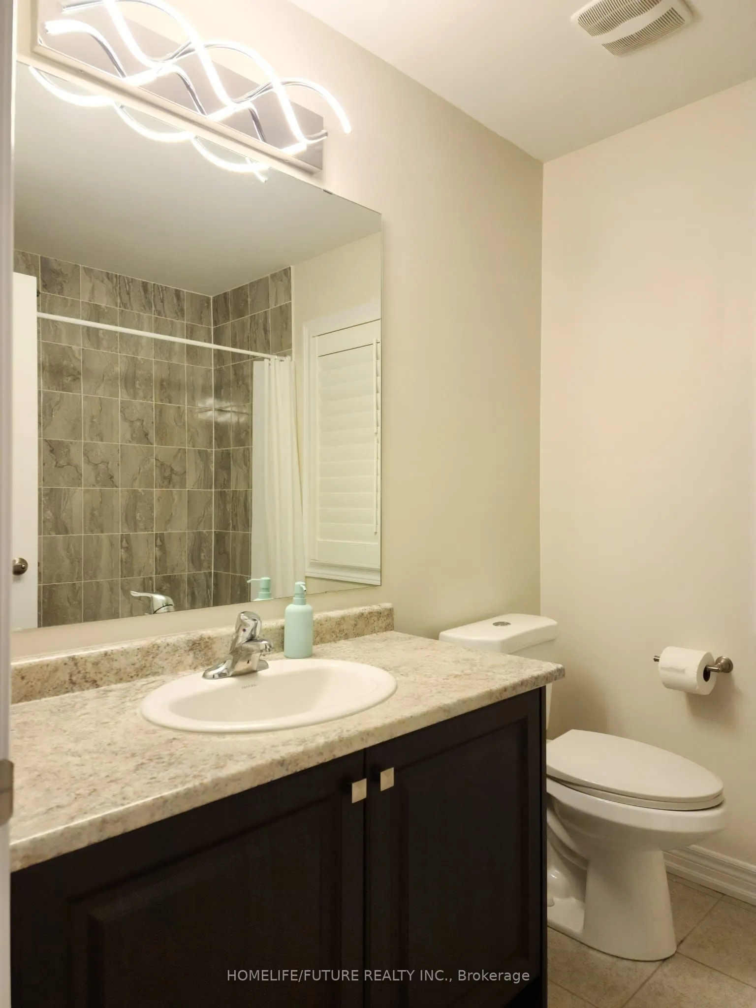 2426 Hibiscus Drive