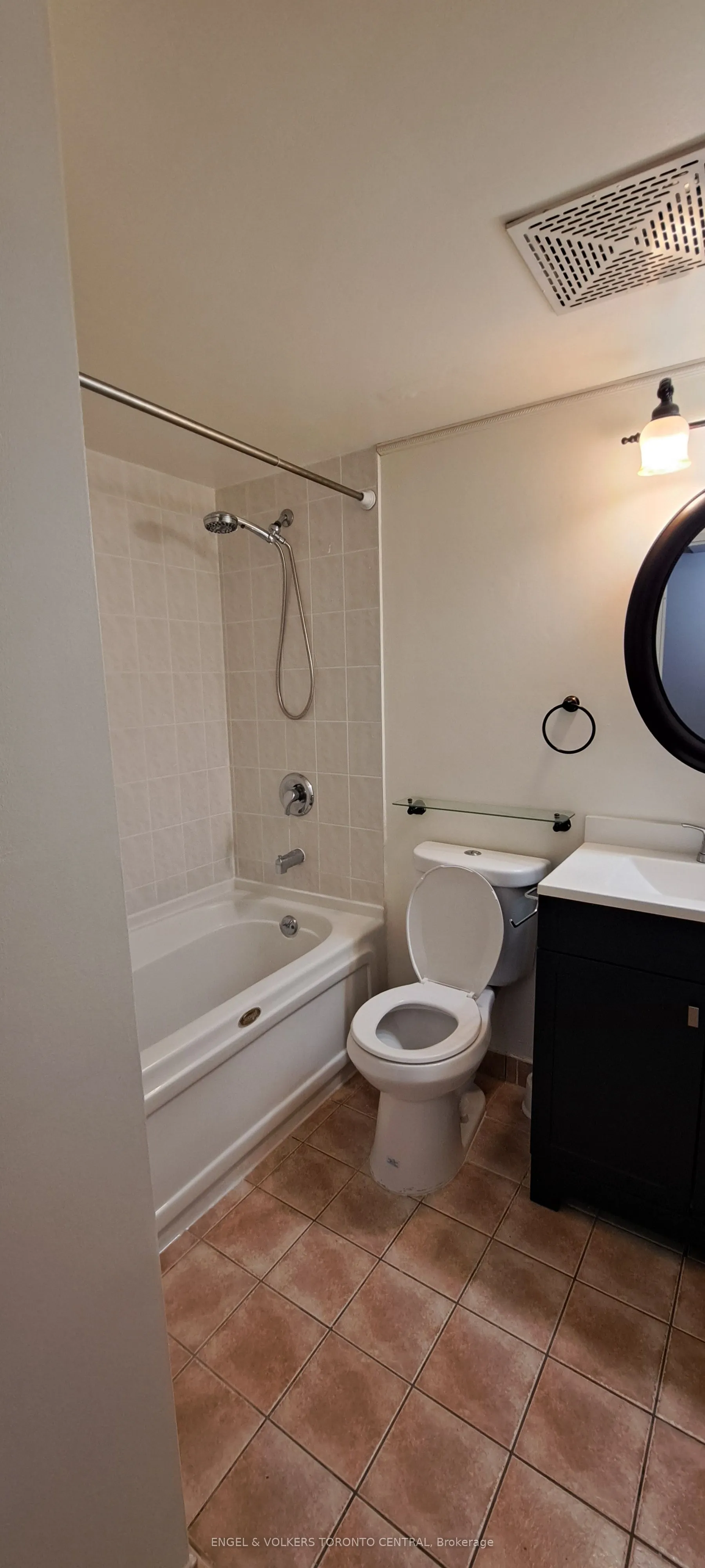 1 Lee Centre Drive, #715