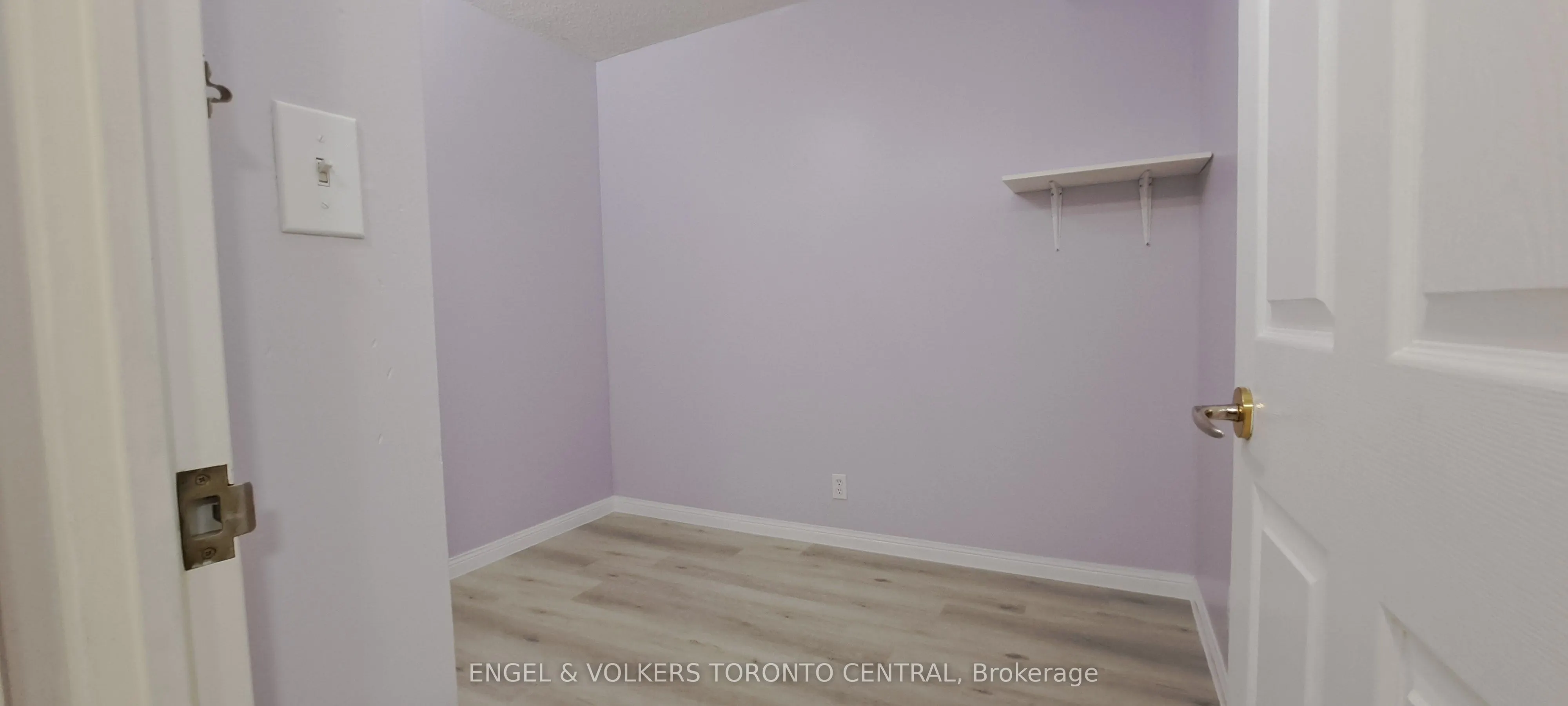1 Lee Centre Drive, #715