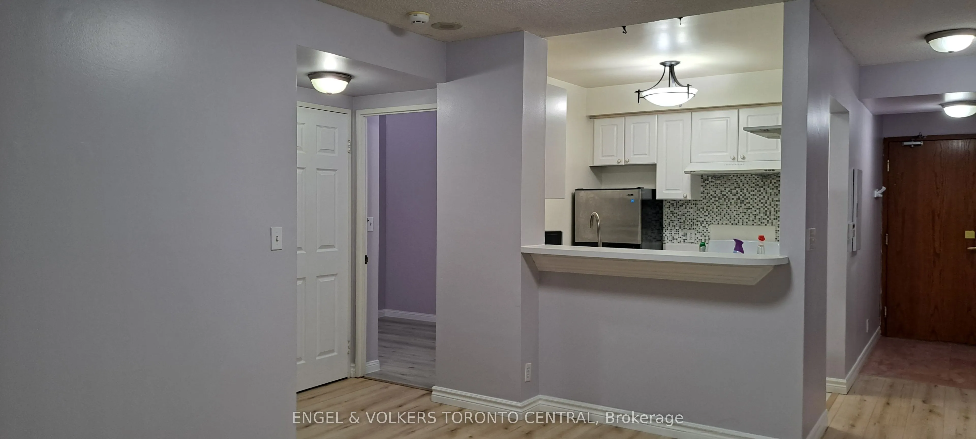 1 Lee Centre Drive, #715