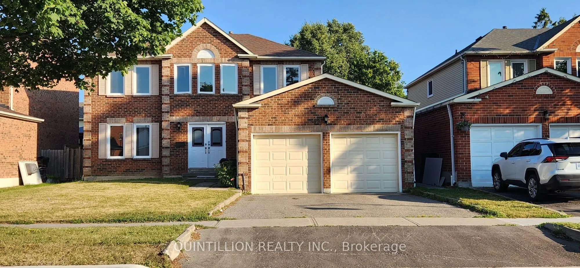 99 Canongate Trail