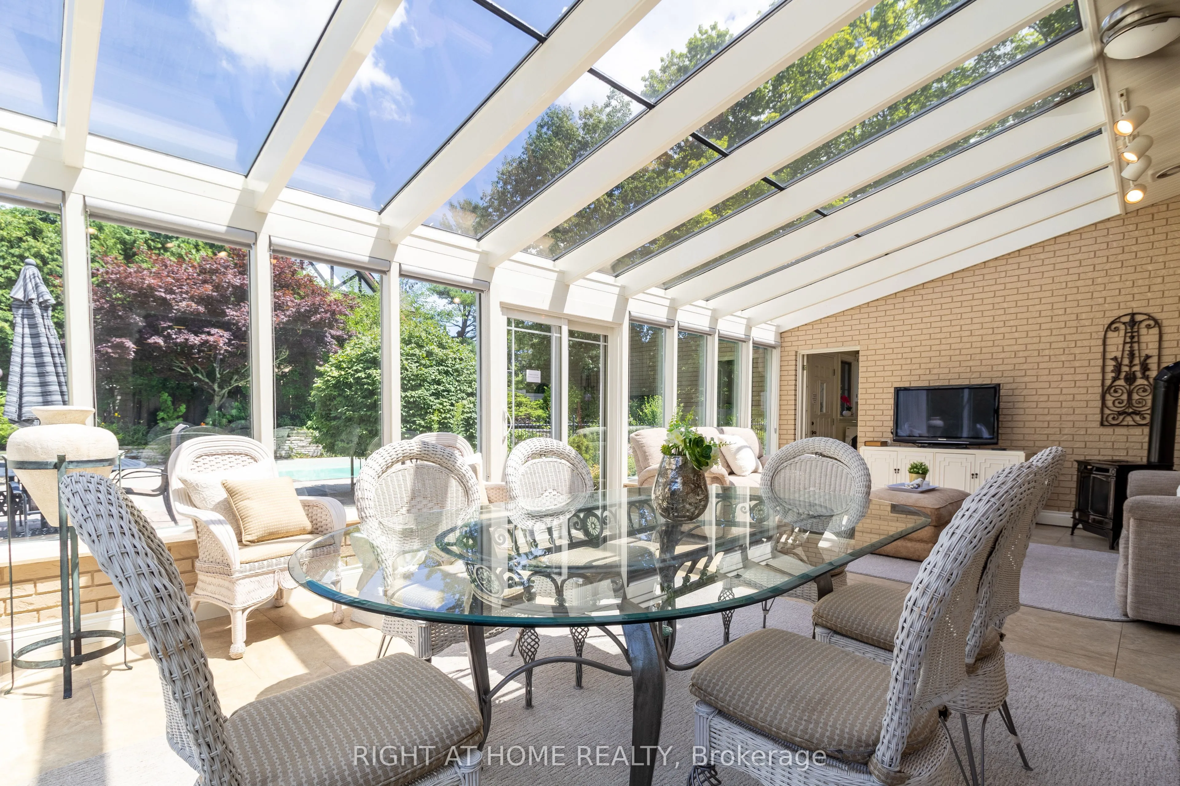 175 Bathgate Drive
