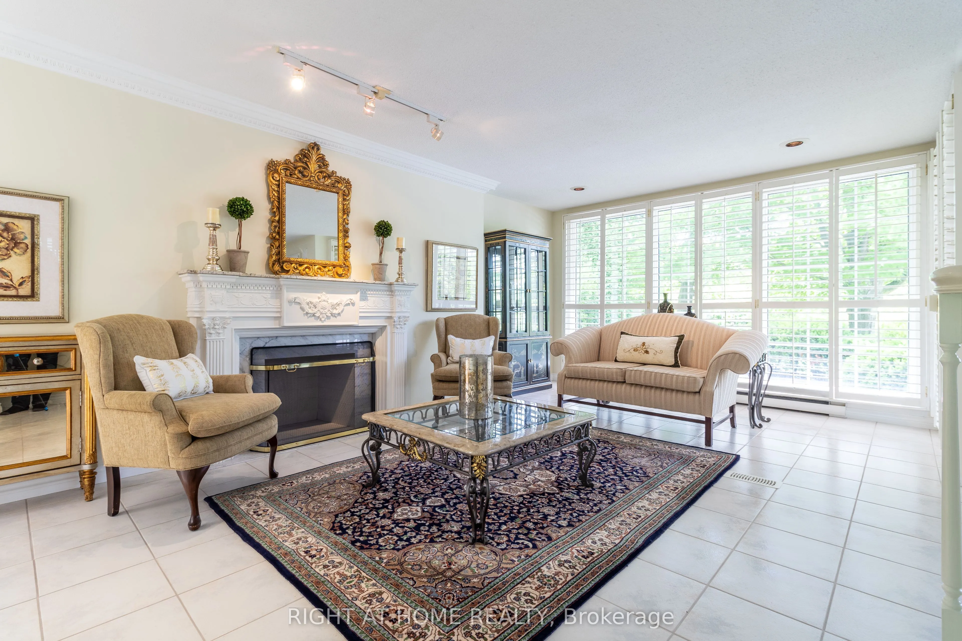 175 Bathgate Drive