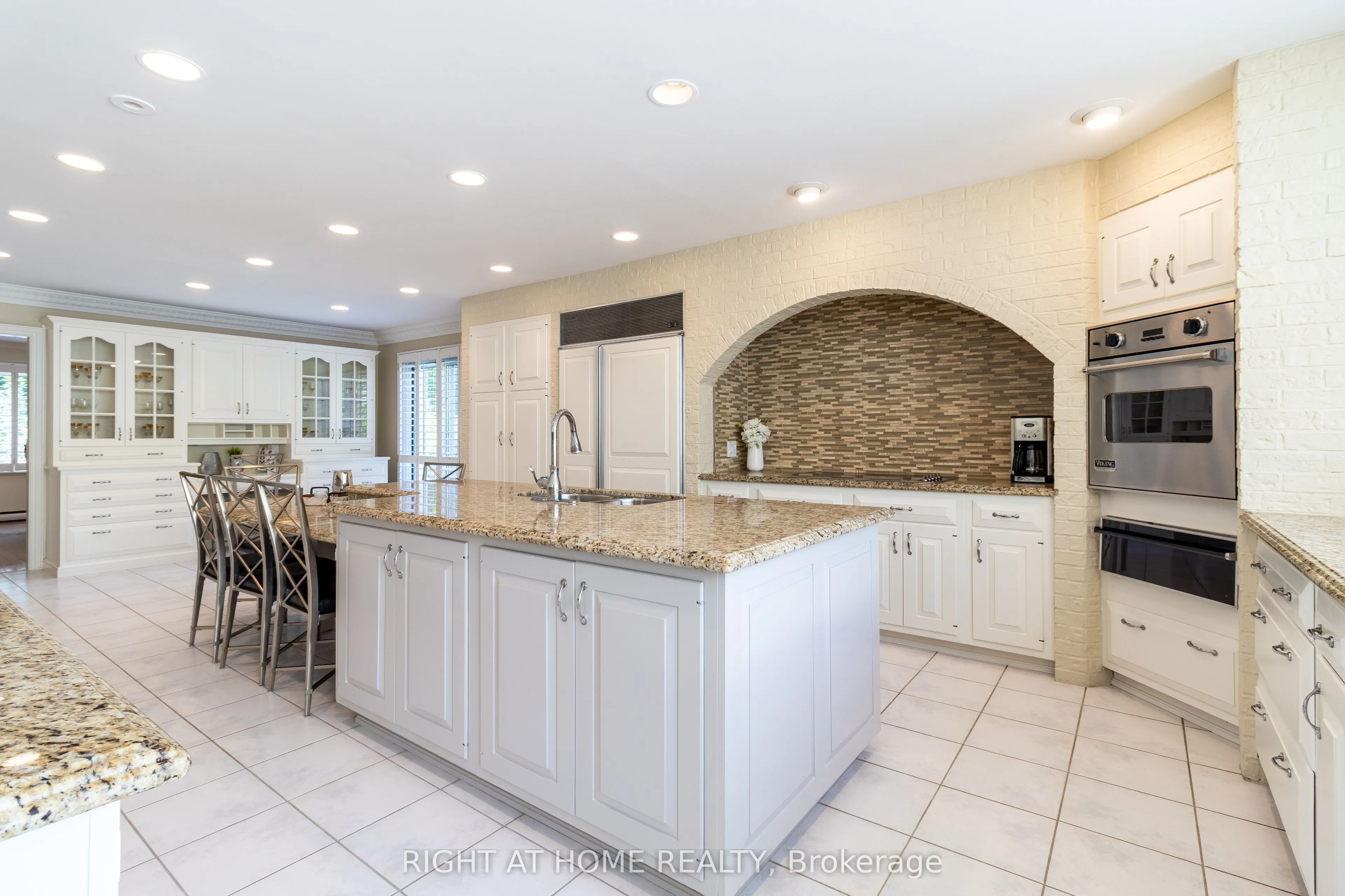 175 Bathgate Drive