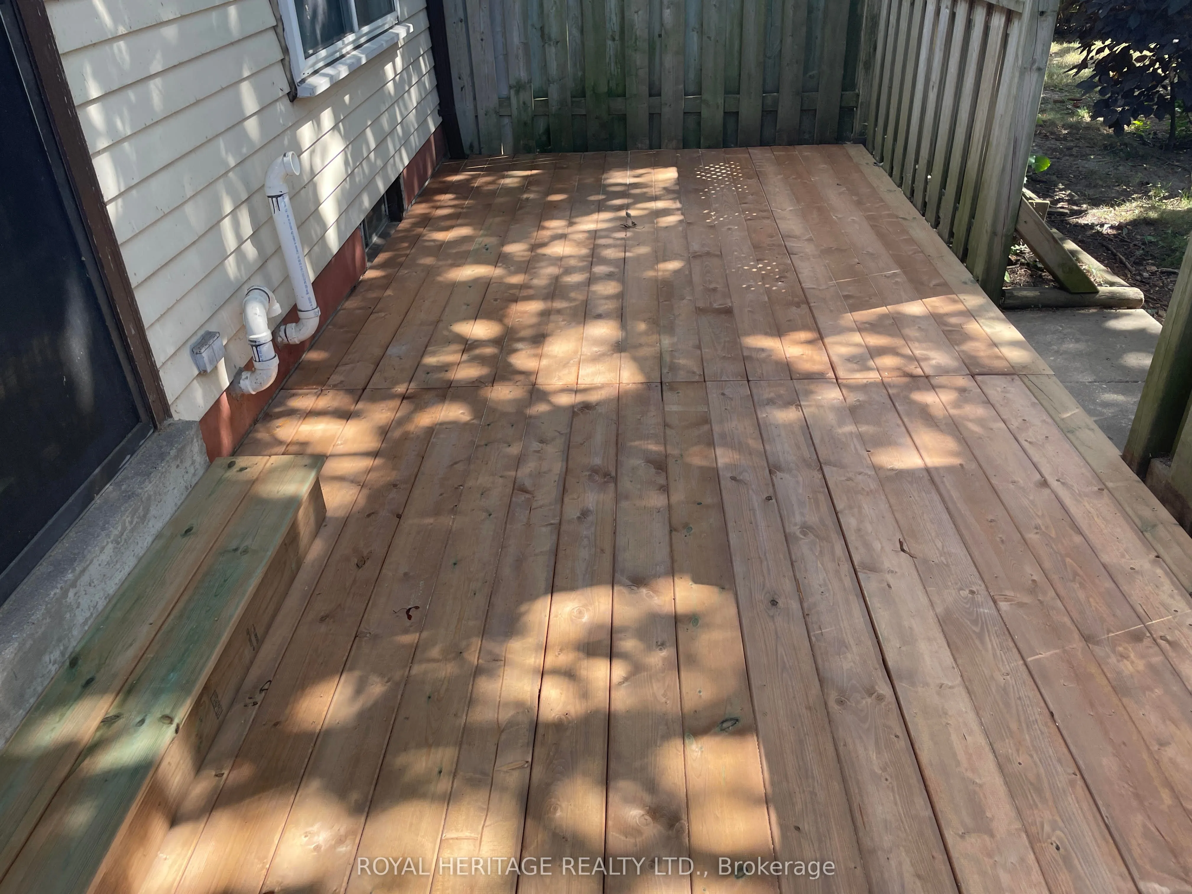 27 Parker Crescent, #15