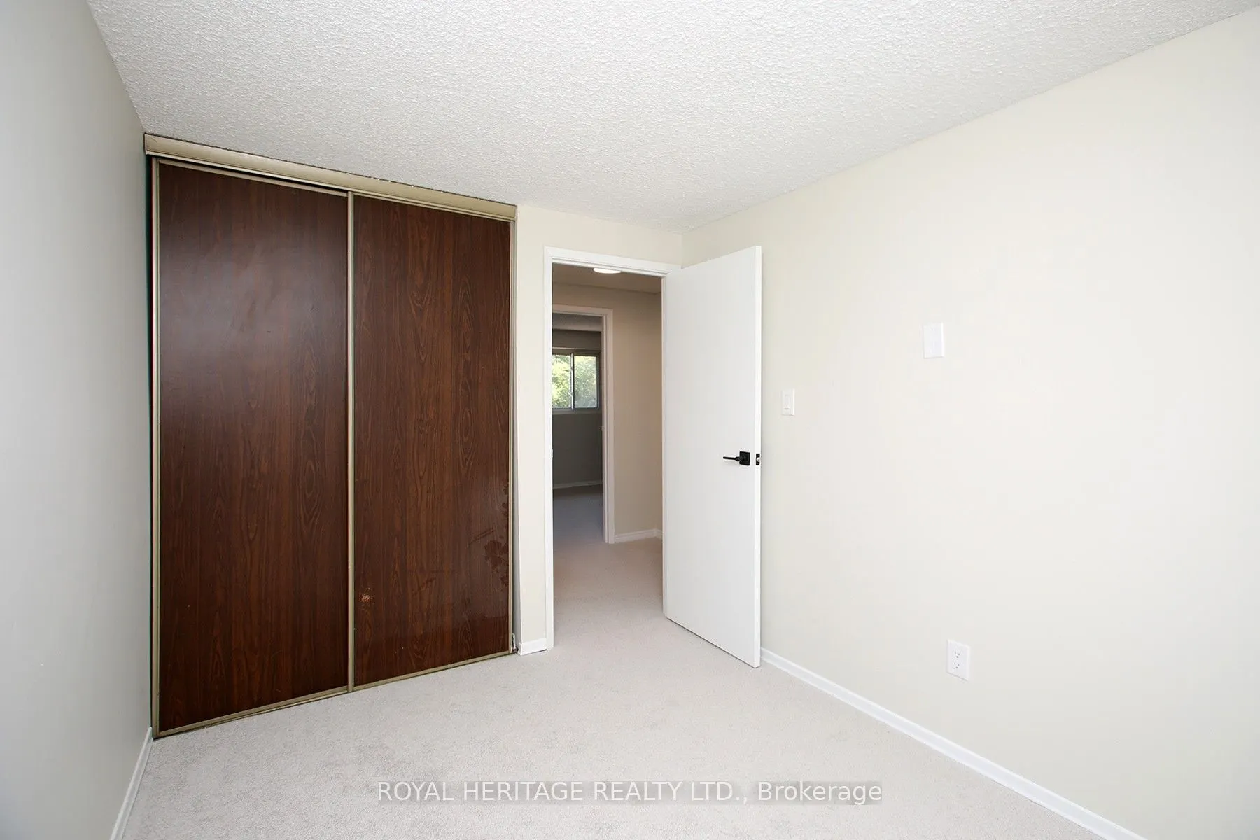 27 Parker Crescent, #15