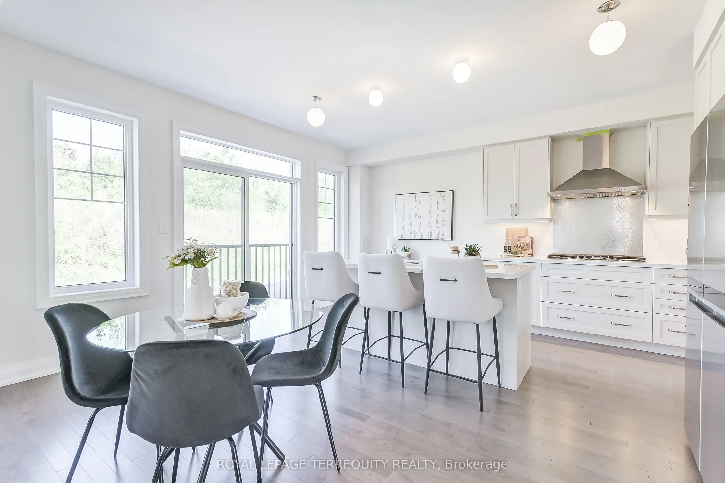 1224 Talisman Manor