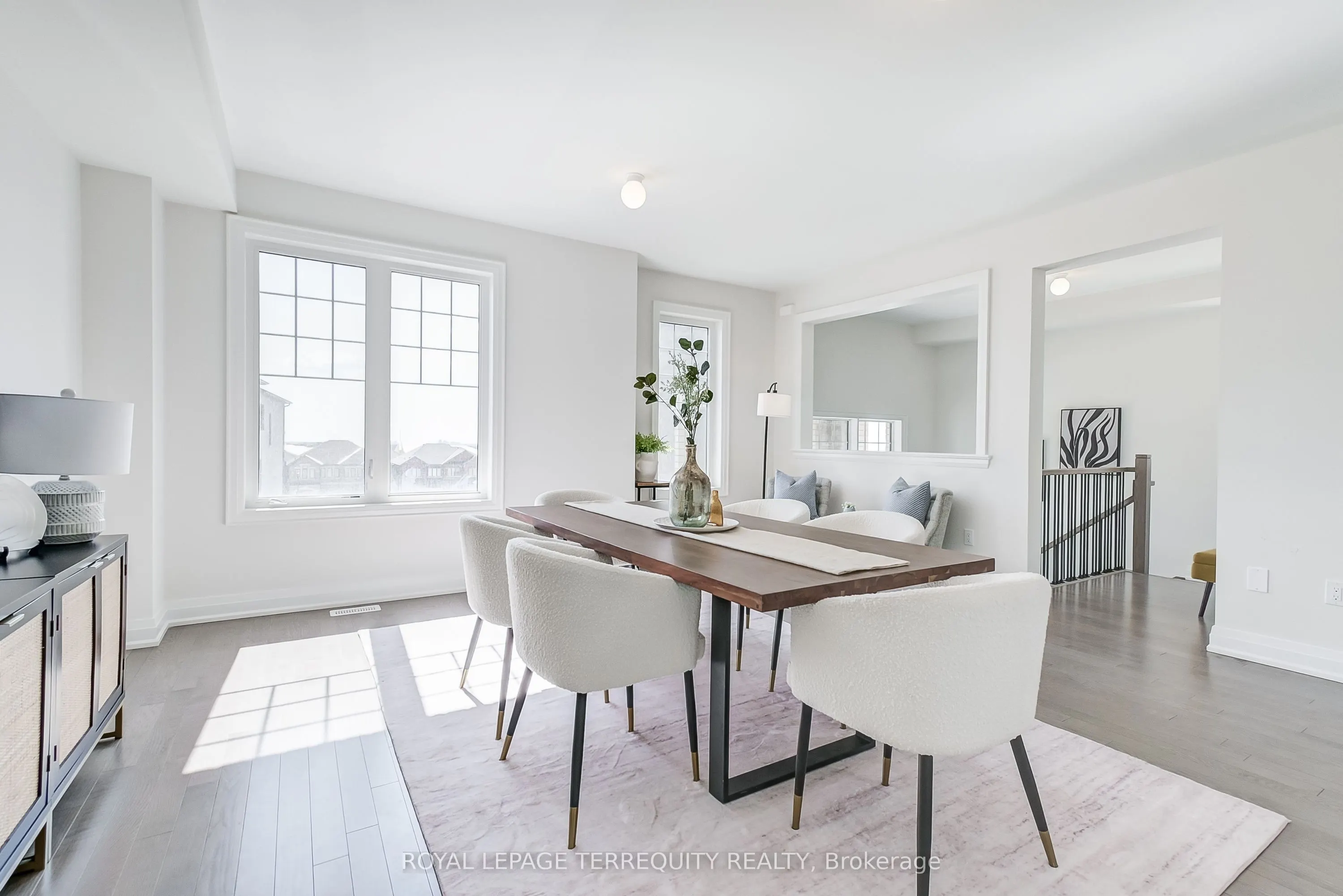 1224 Talisman Manor