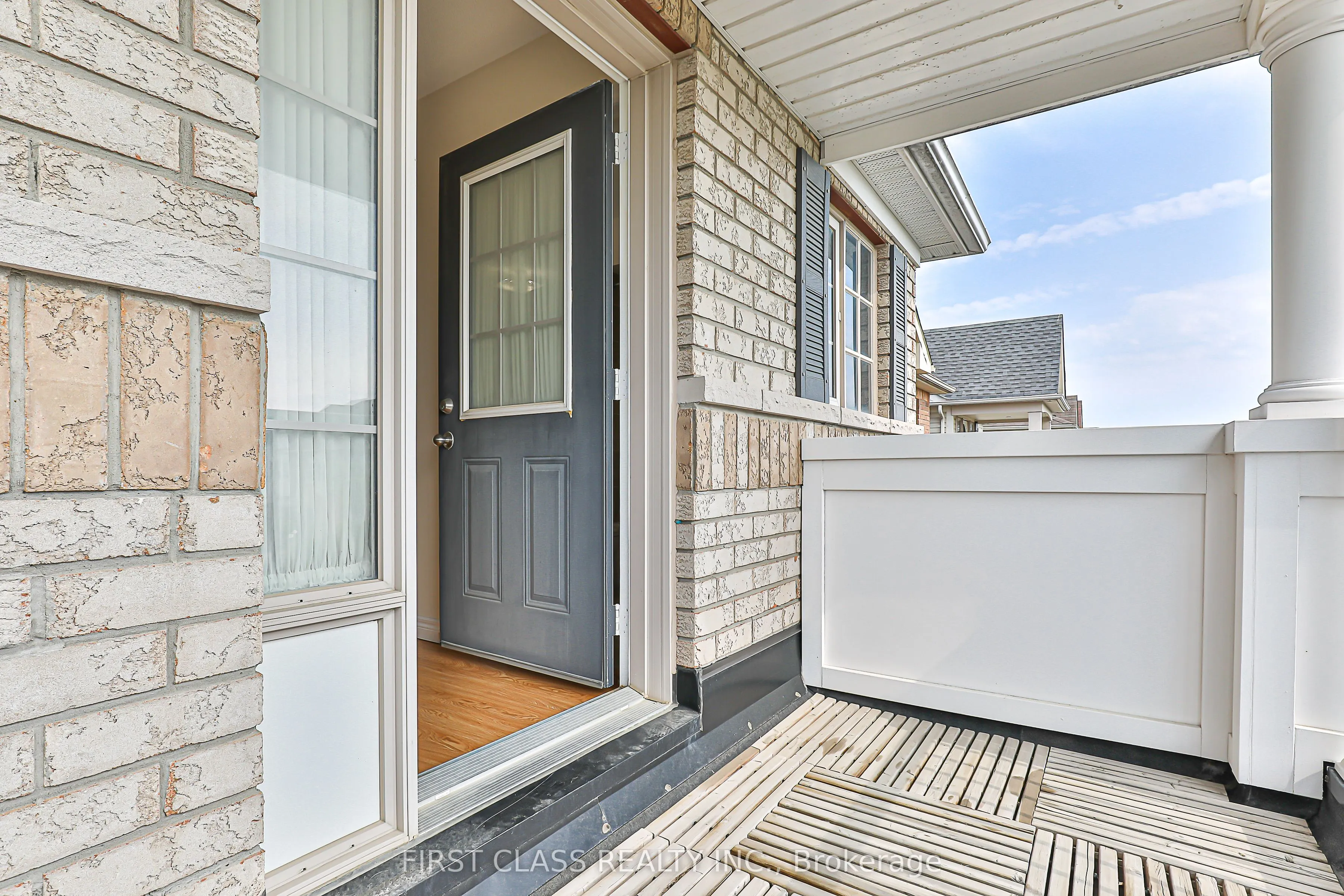 35 Kirkland Place