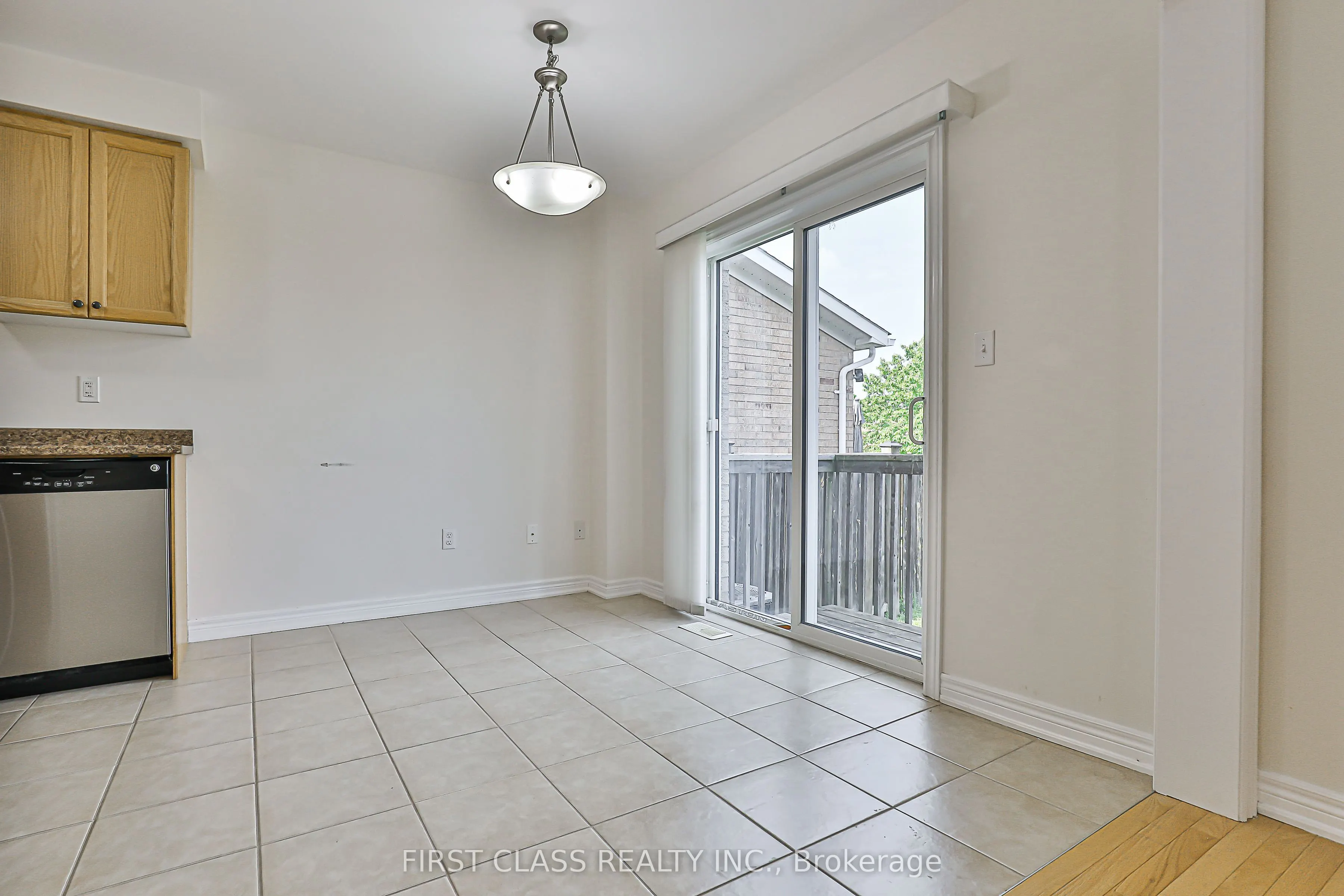 35 Kirkland Place