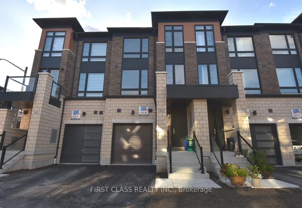 44 Lake Trail Way