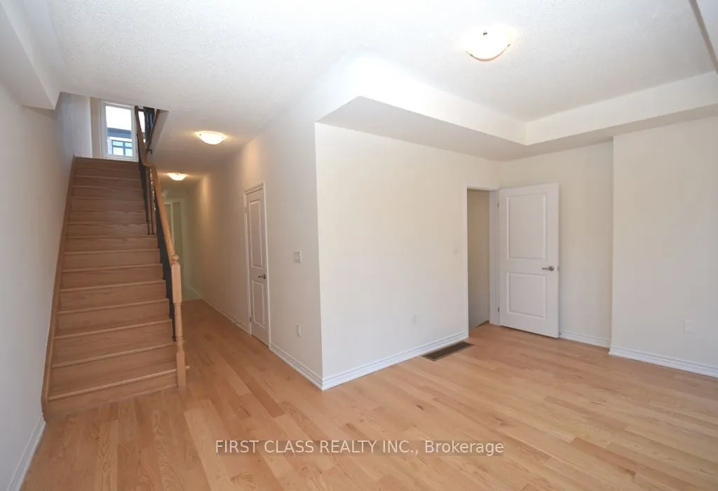 44 Lake Trail Way
