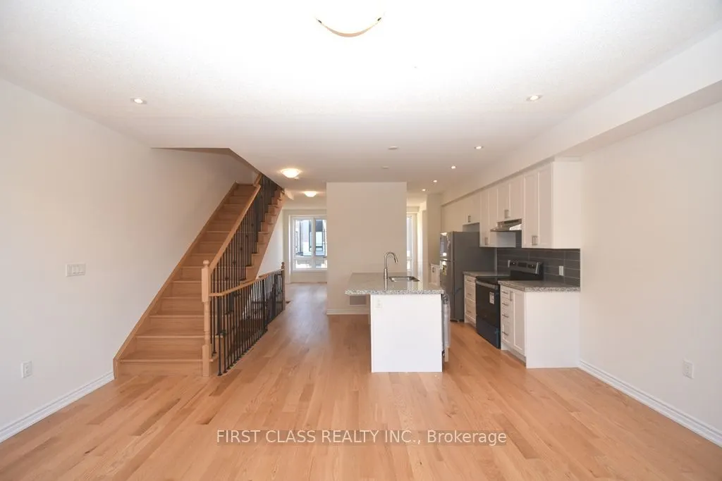 44 Lake Trail Way