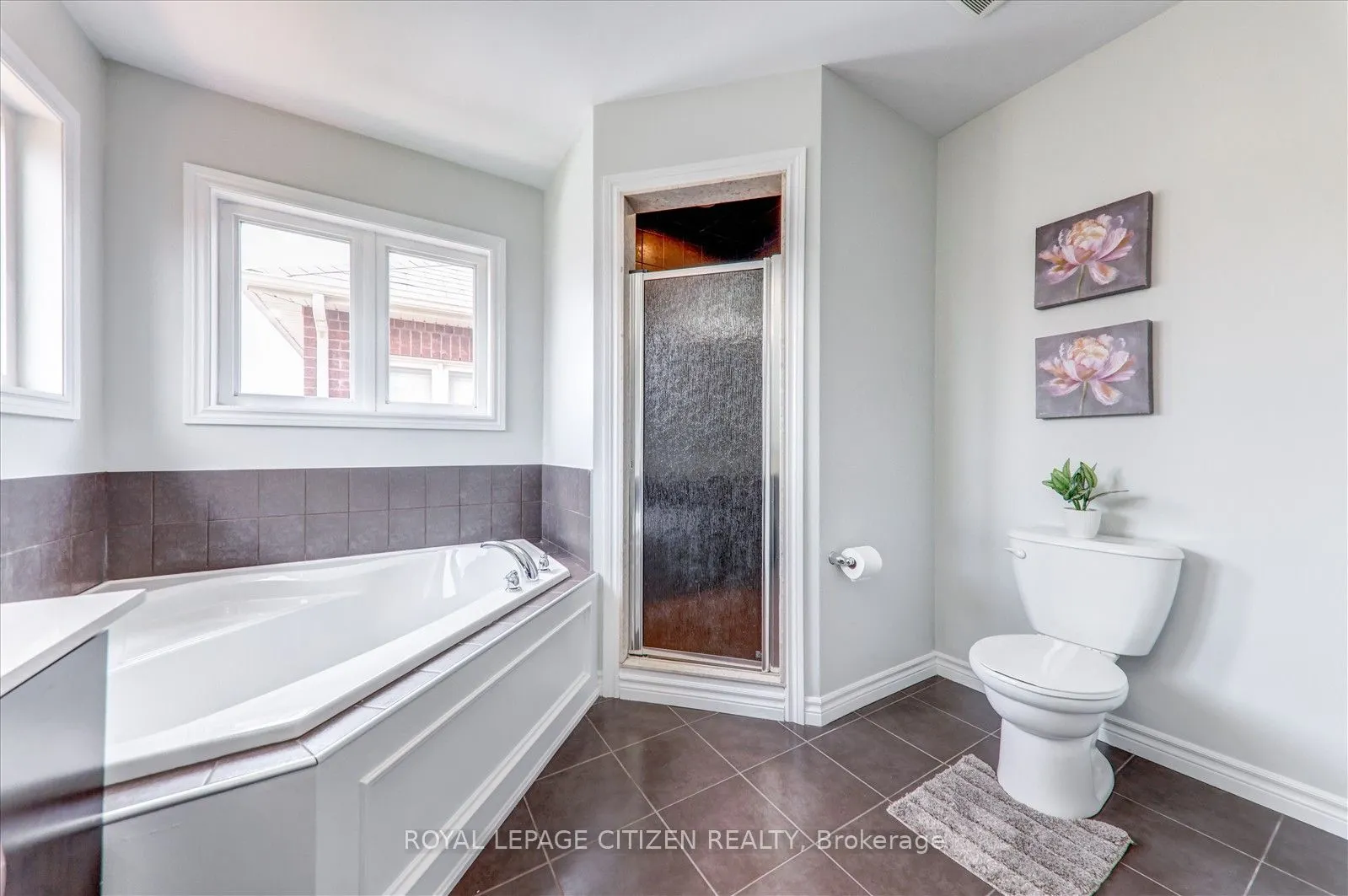 22 Ted Miller Crescent