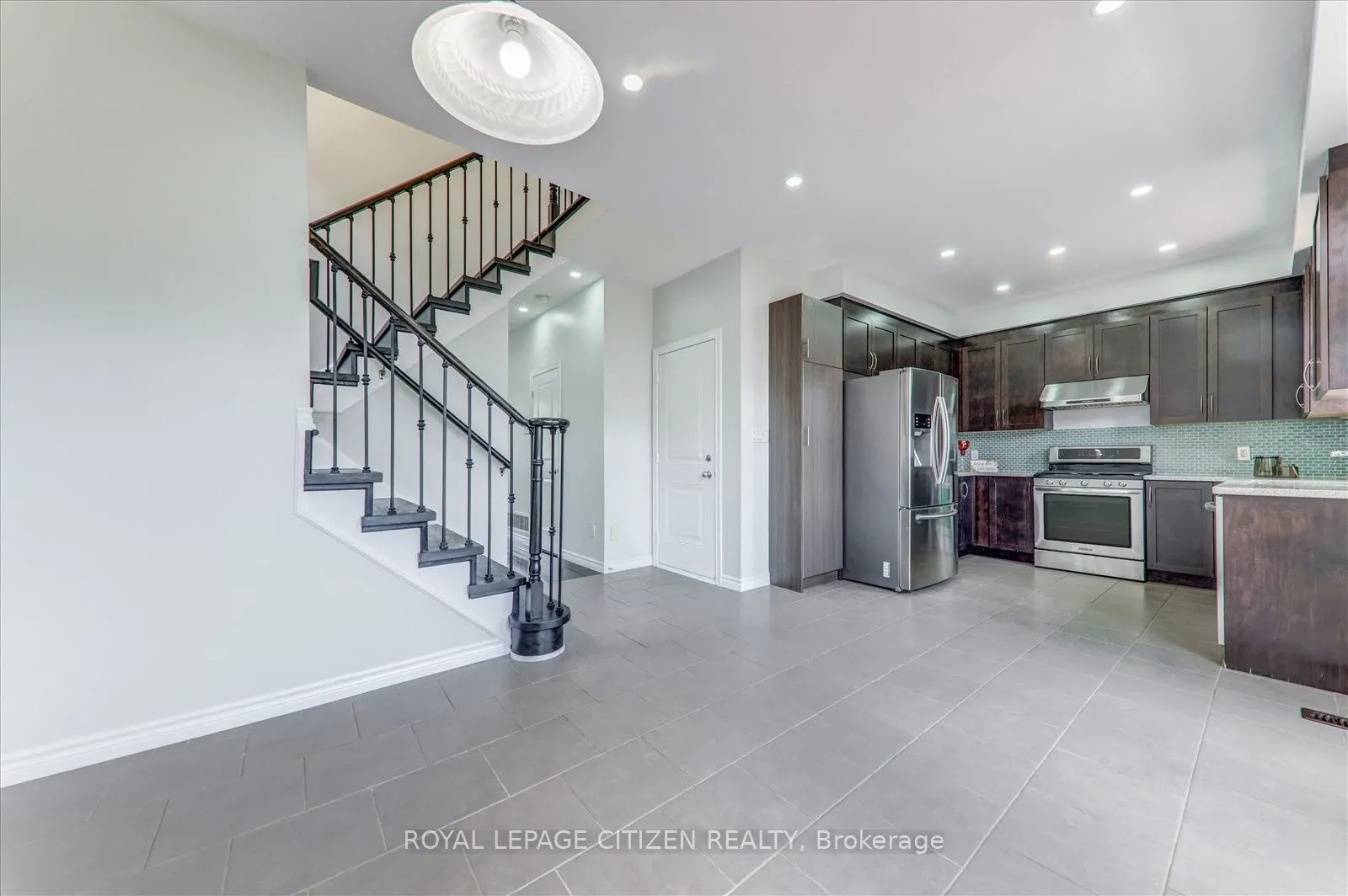 22 Ted Miller Crescent