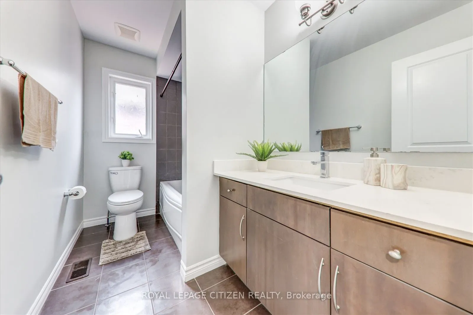 22 Ted Miller Crescent