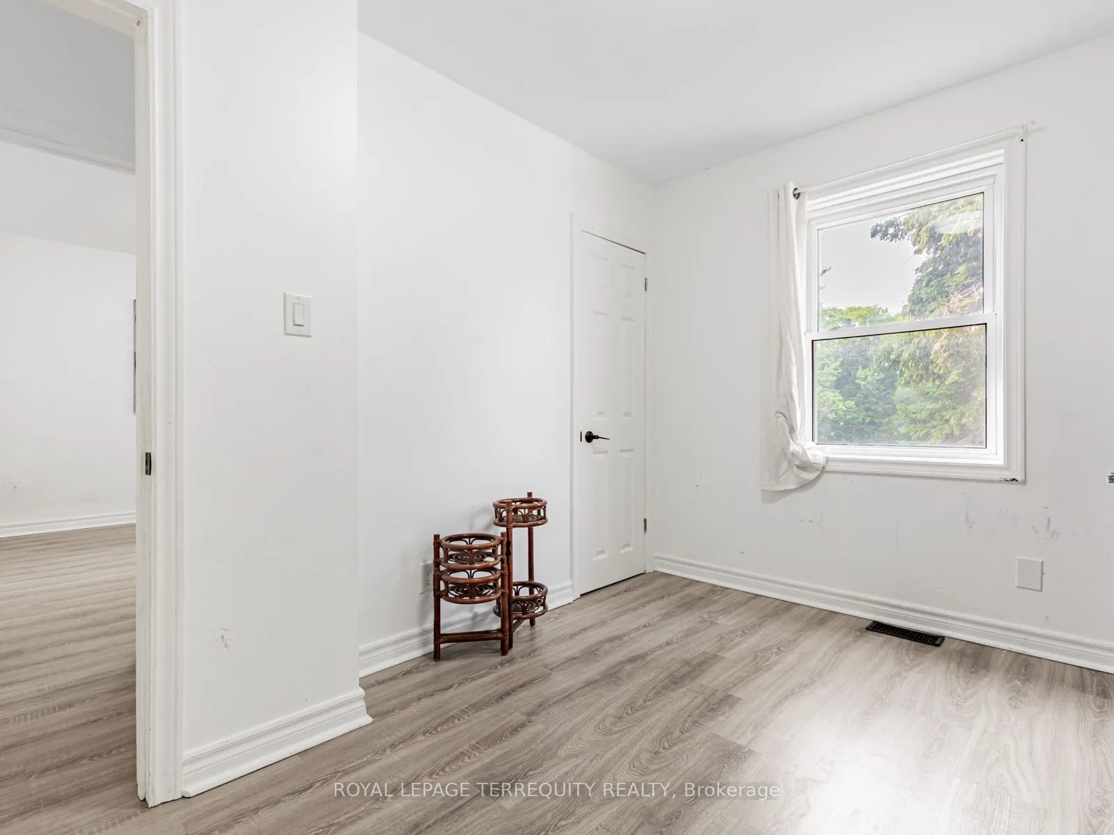 64 Dale Avenue