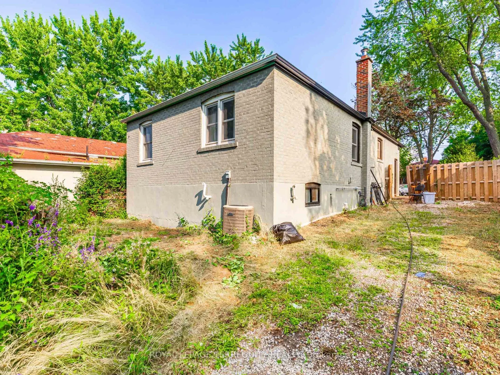 64 Dale Avenue