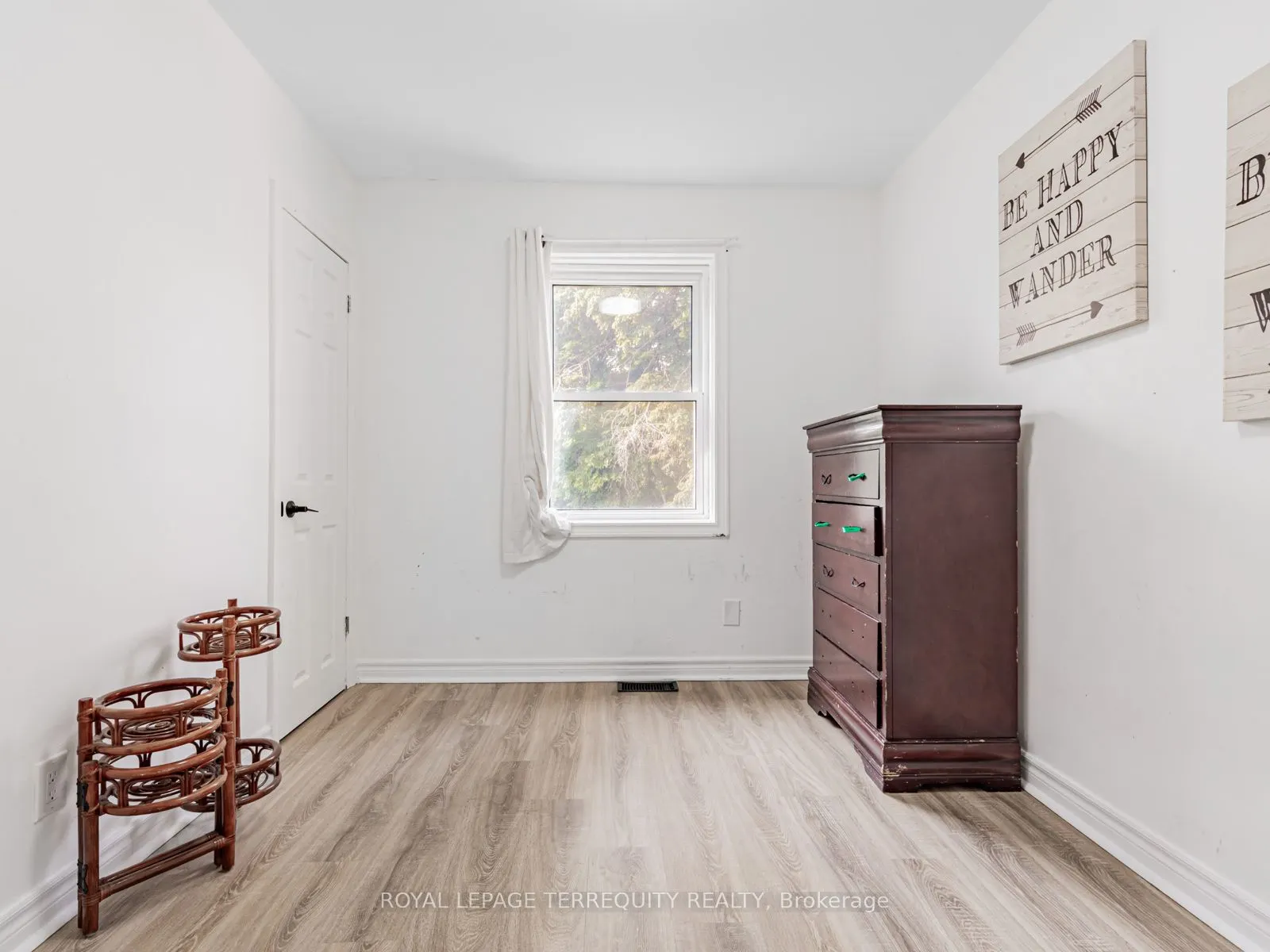 64 Dale Avenue