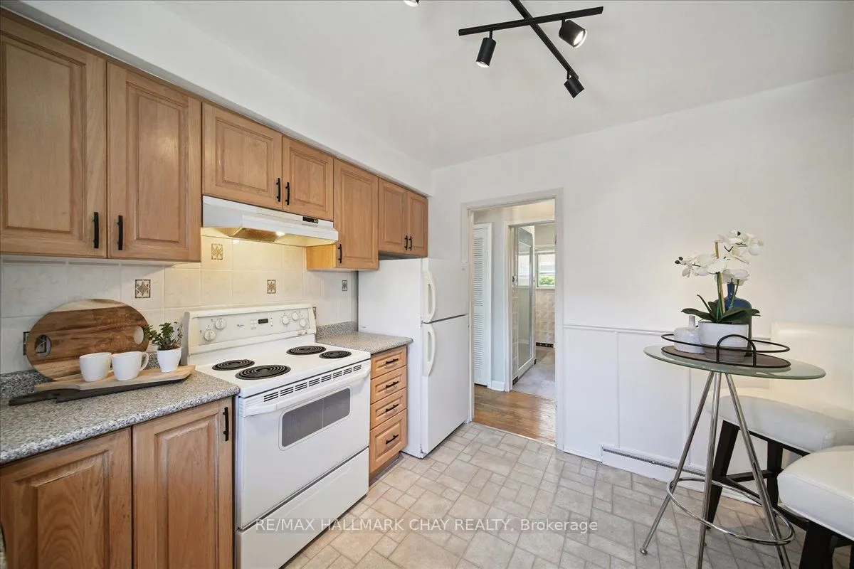 93 Clonmore Drive