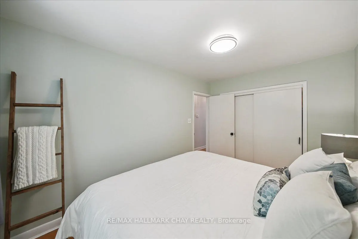 93 Clonmore Drive