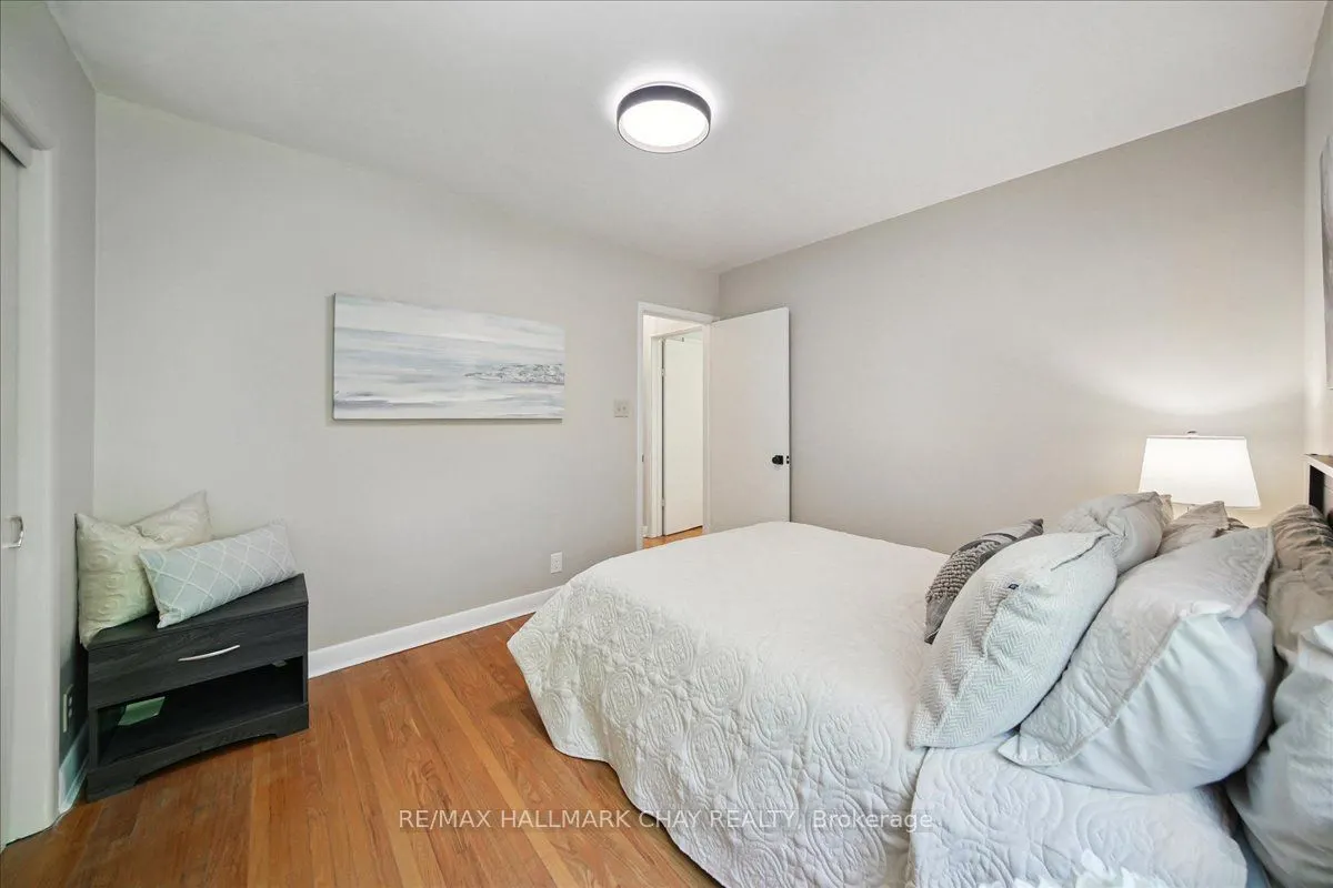 93 Clonmore Drive