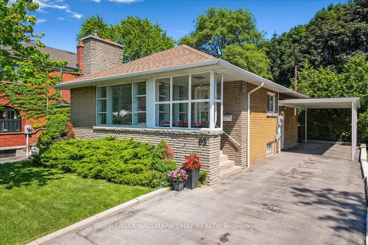 93 Clonmore Drive